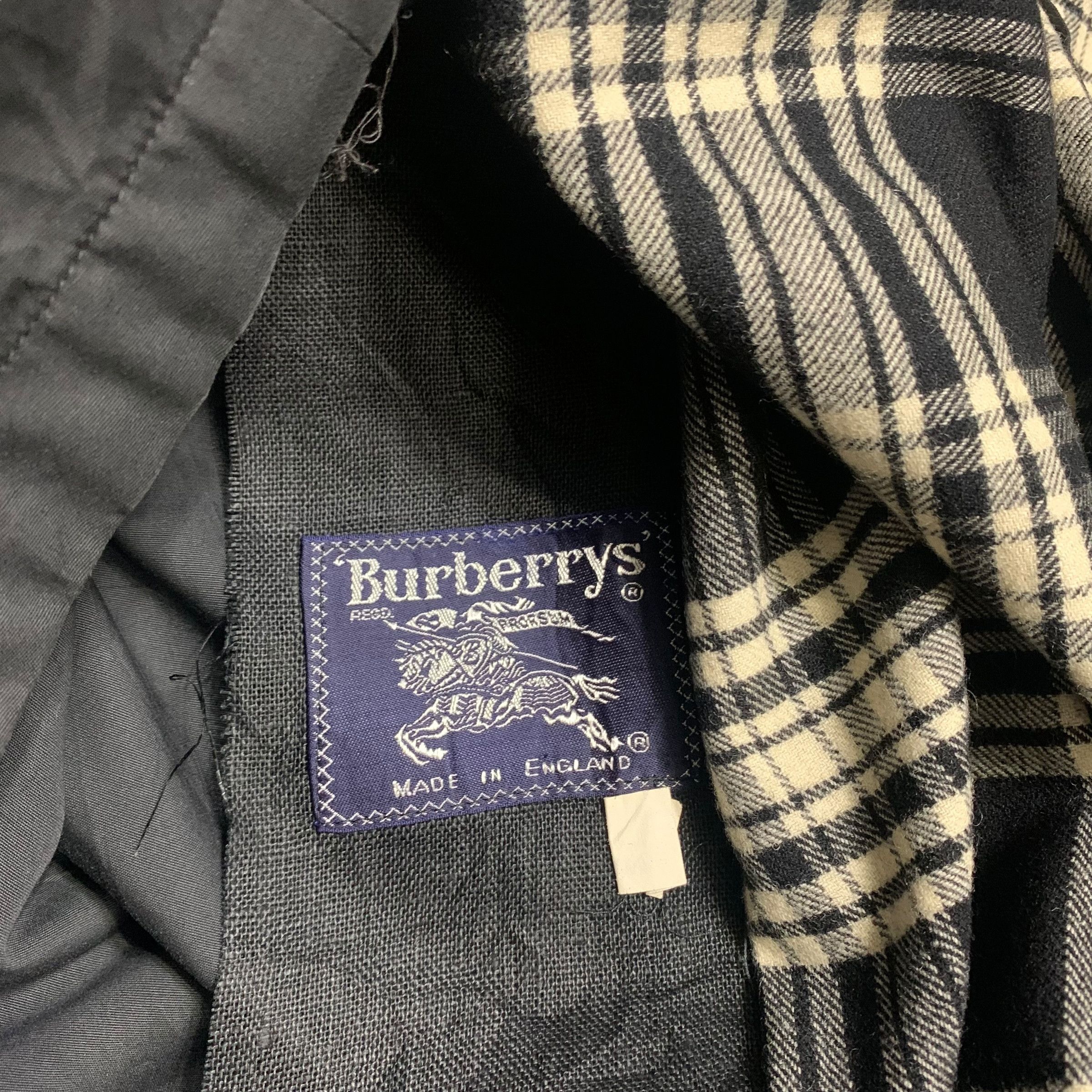 Vintage 80s Burberrys Tartan Reversible Poncho - 8