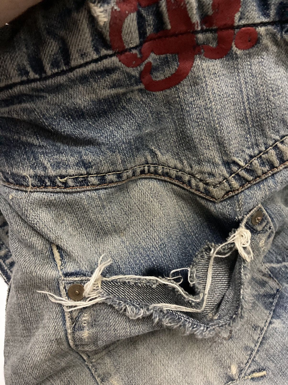 Tommy Hilfiger Denim Distressed Jeans - 17