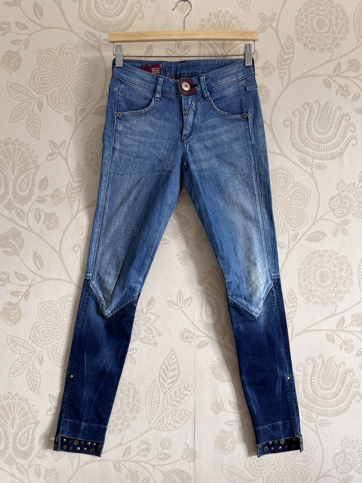 Marithe Francois Girbaud Skinny Ankle Signage Denim Jeans - 24