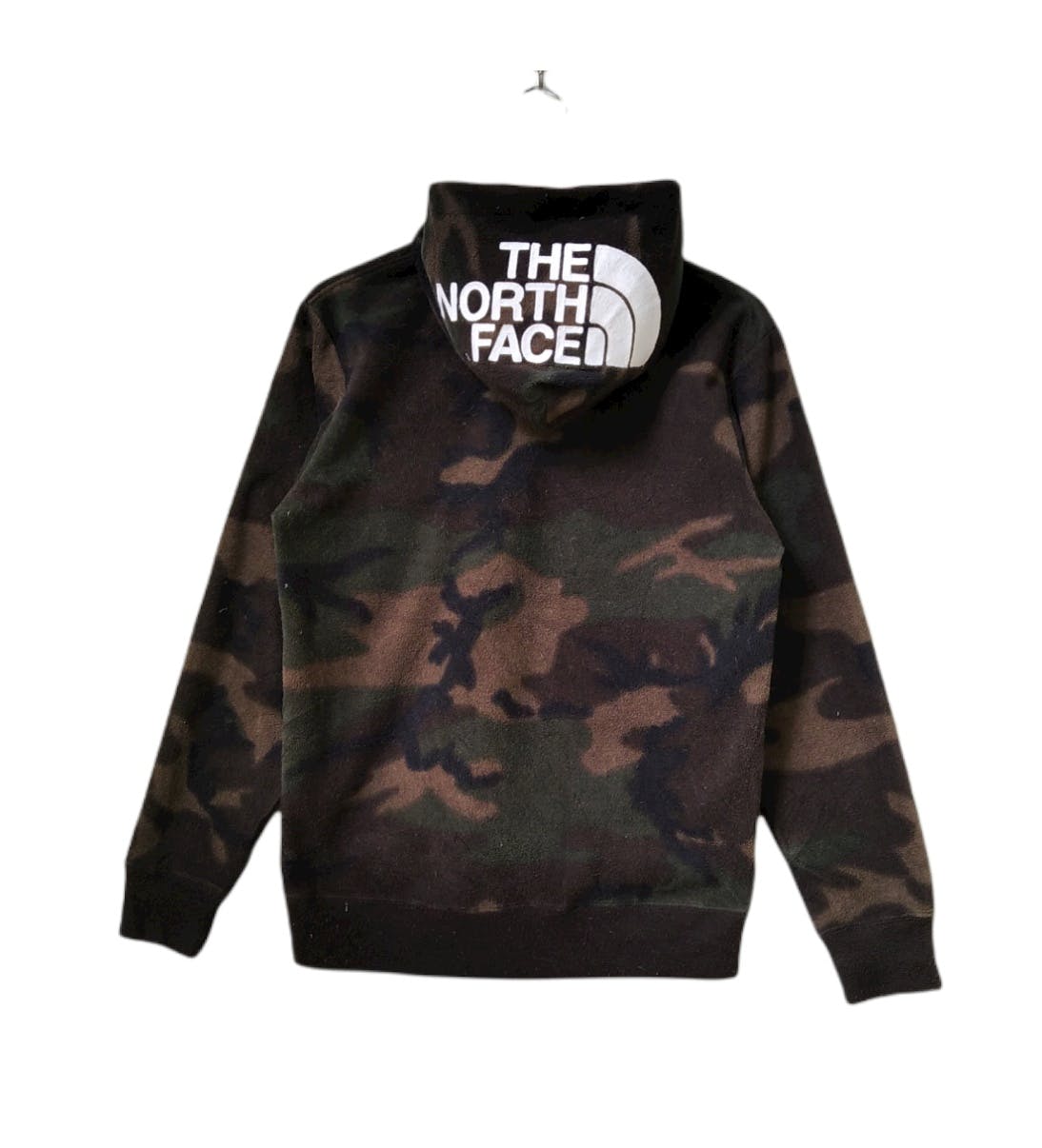Stunning🔥The North Face Camo Embroided Logo Fleece Hoodie - 5