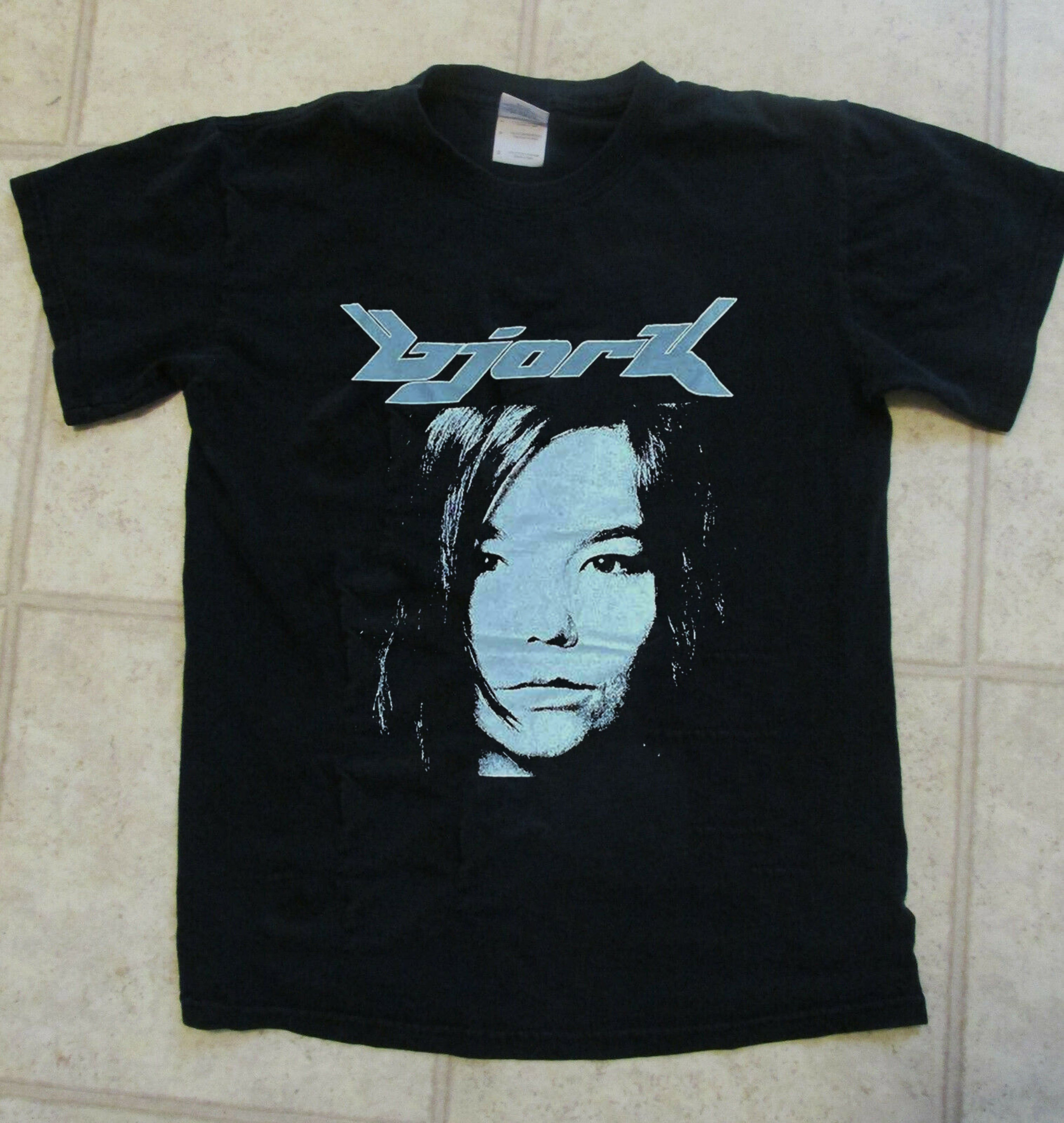 Bjork Debut 90s Tour Tee Shirt Vtg Style - 1