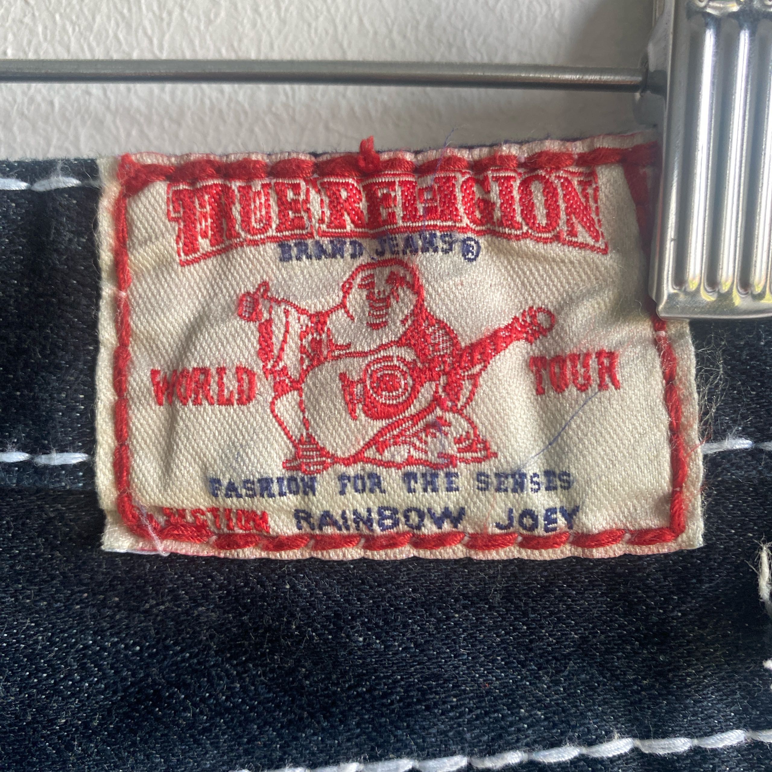 ✨新品タグ付き✨ TRUE RELIGION RAINBOW JOEY W26 True Religion Women's Jeans Size 26 X 31 Rainbow Becky
