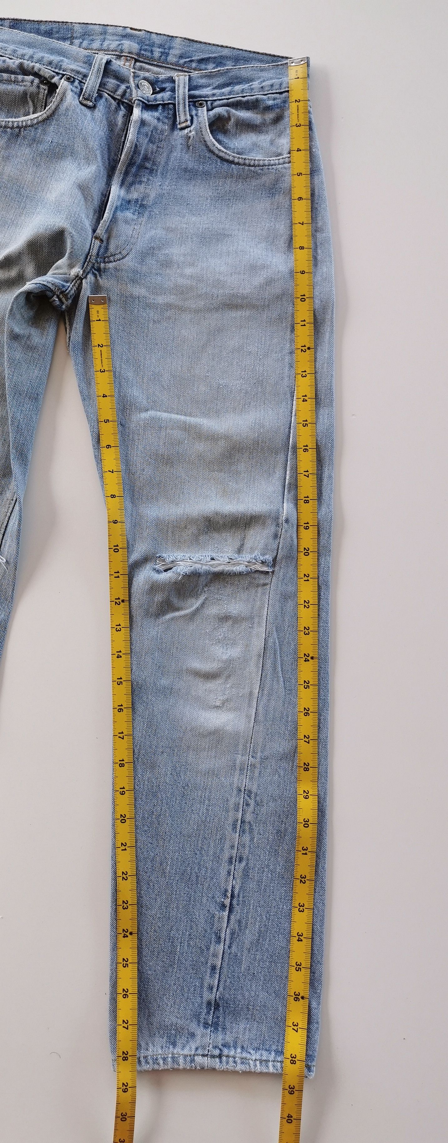 80s Vintage Levis Button 6 Lot 501 Selvedge Distressed Jeans - 13