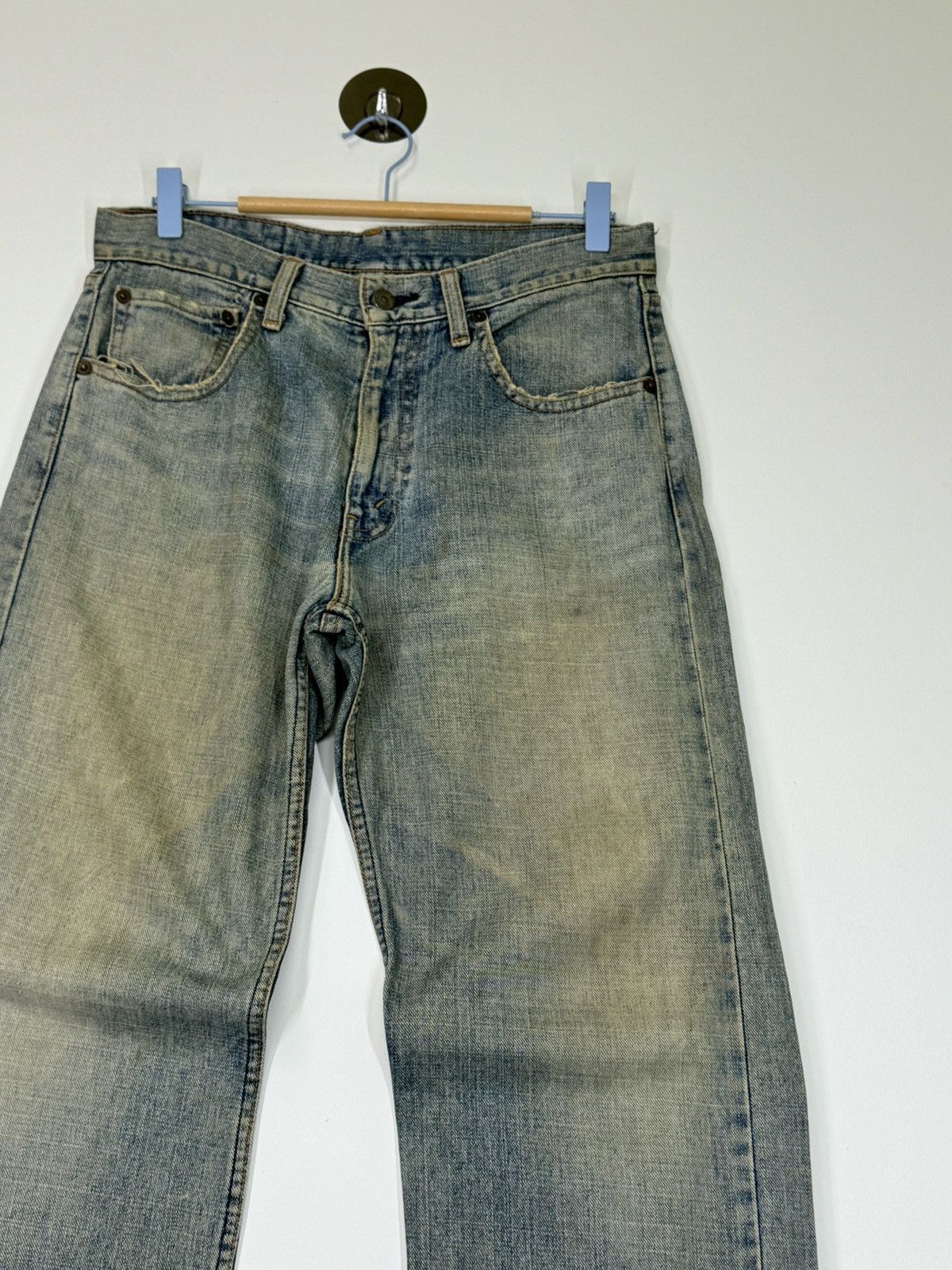 VINTAGE LEVIS 534 MUD WASH DISTRESSED JEANS - 4