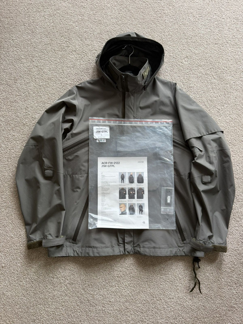Acronym J1W-GTPL, Large, Full Pack - 1