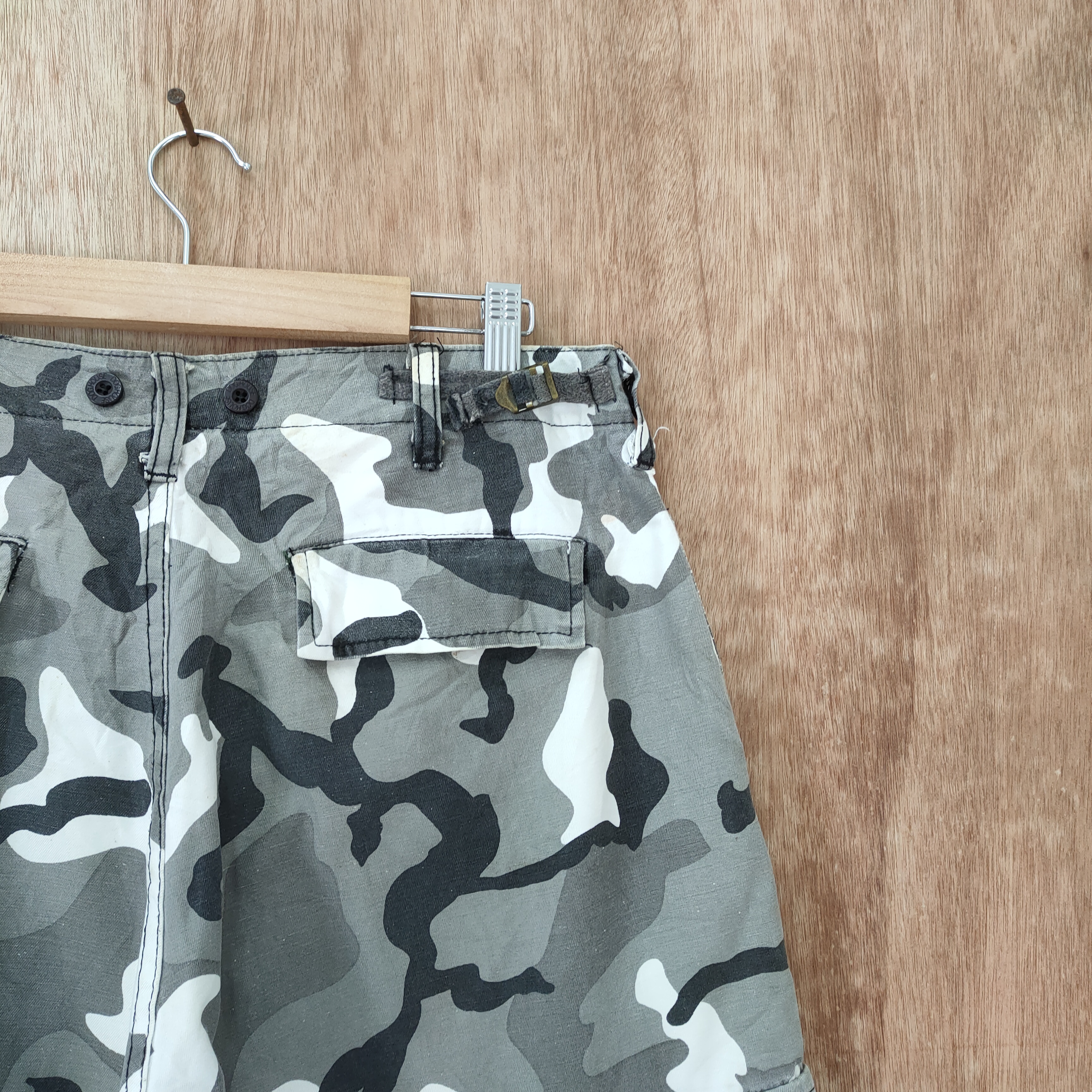 Military - DOG HOUSE CAMO FADED CARGO PANTS - 12