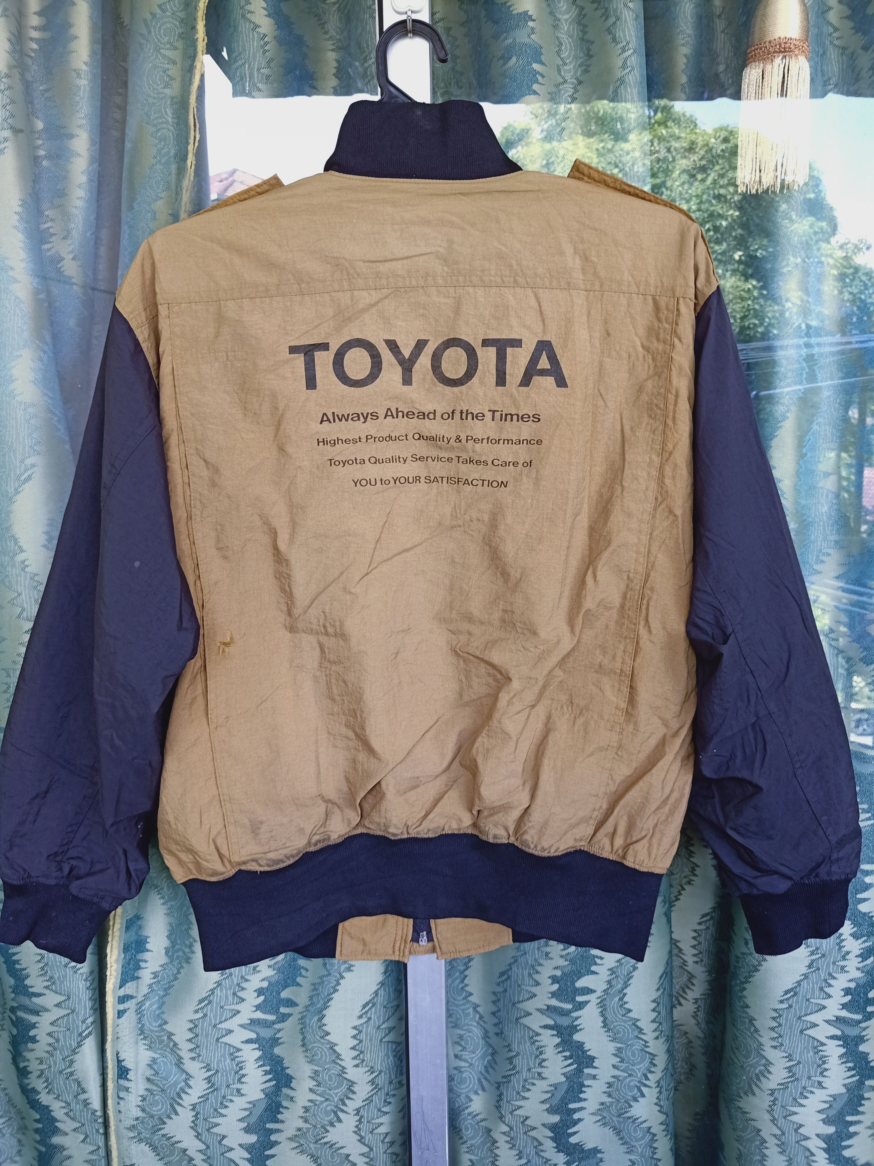 Sports Specialties - VTG 90s Toyota Racing Motorsports Jacket - 2