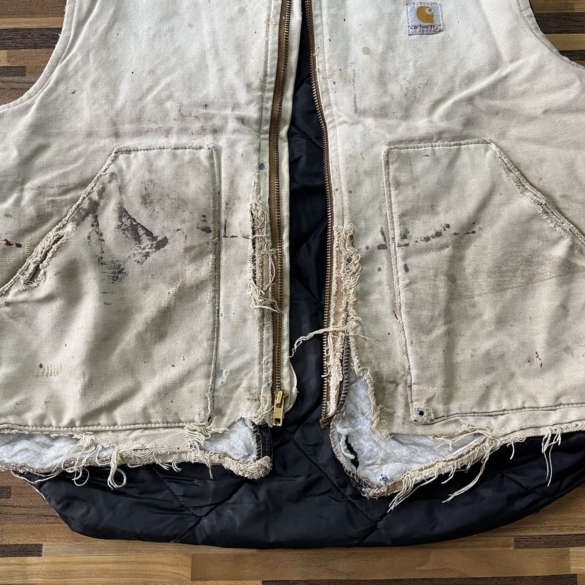 Distressed Vintage Carhartt Worker Vest Ripped Made In USA - 9