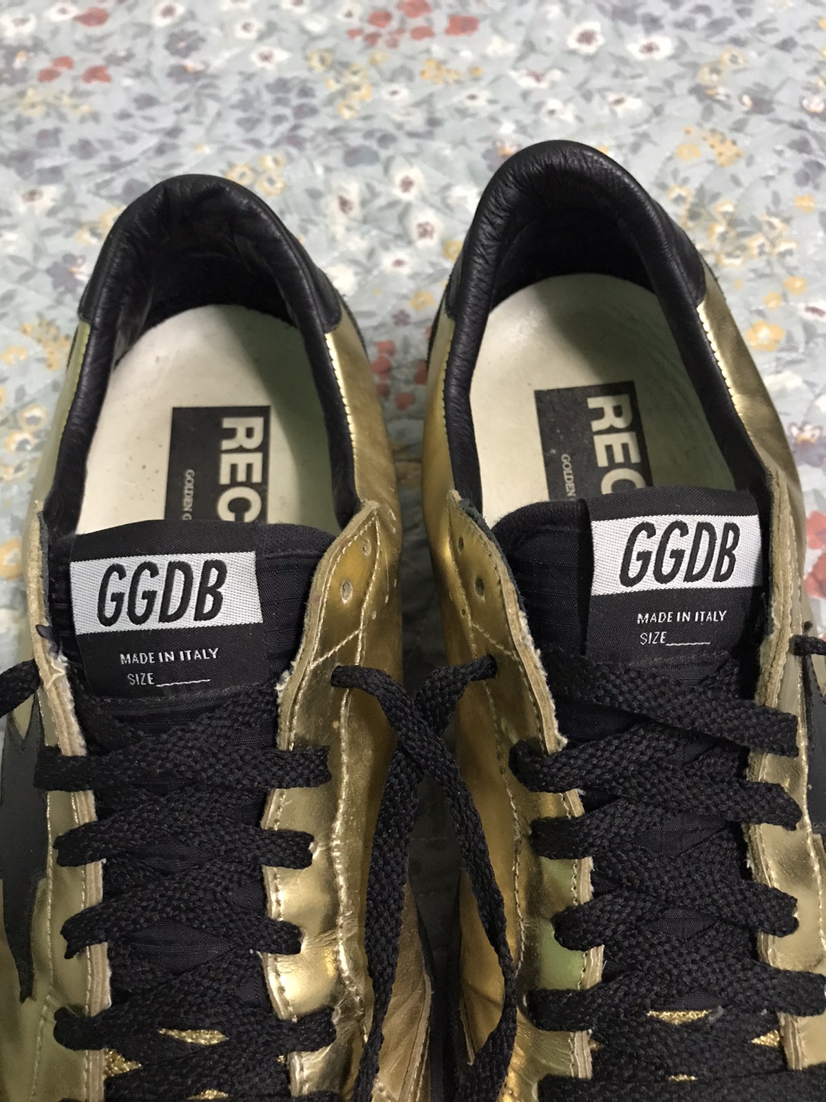 Golden Goose Deluxe Brand Sneakers - 10