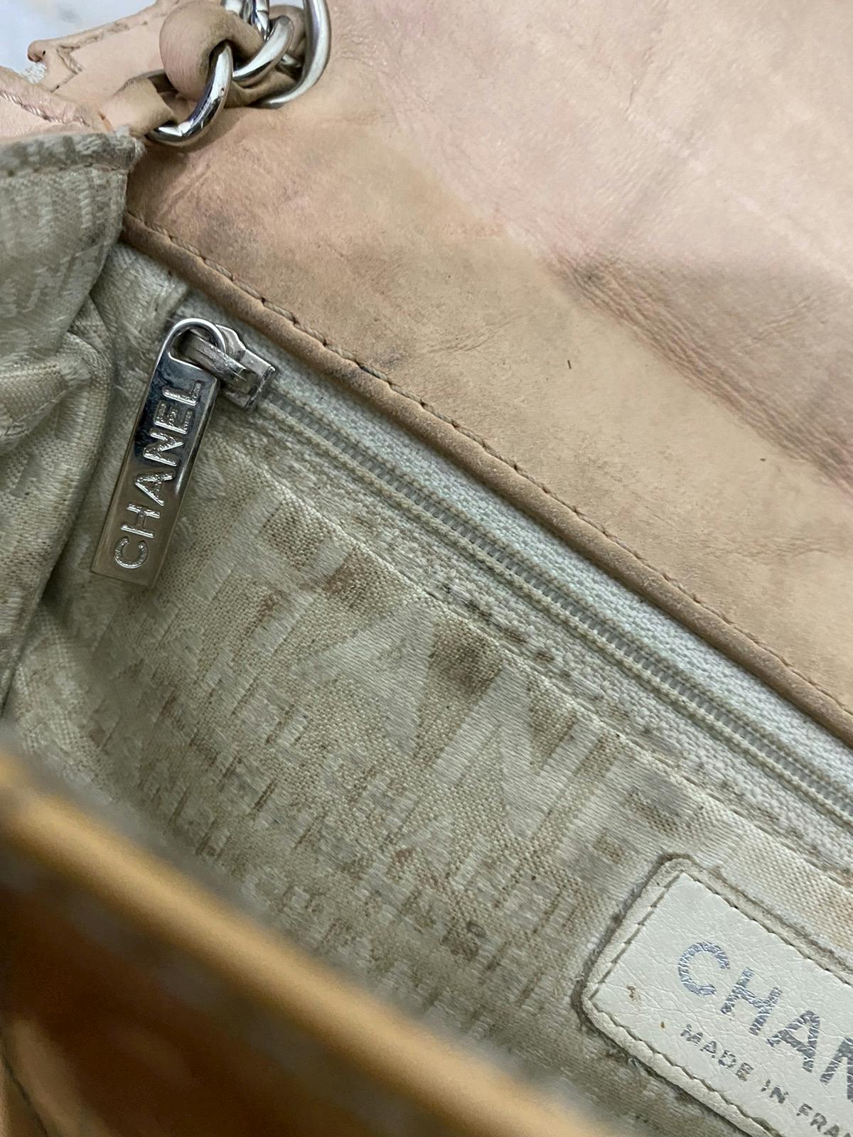 Vintage Authentic CHANEL CC Shoulder Bag - 12