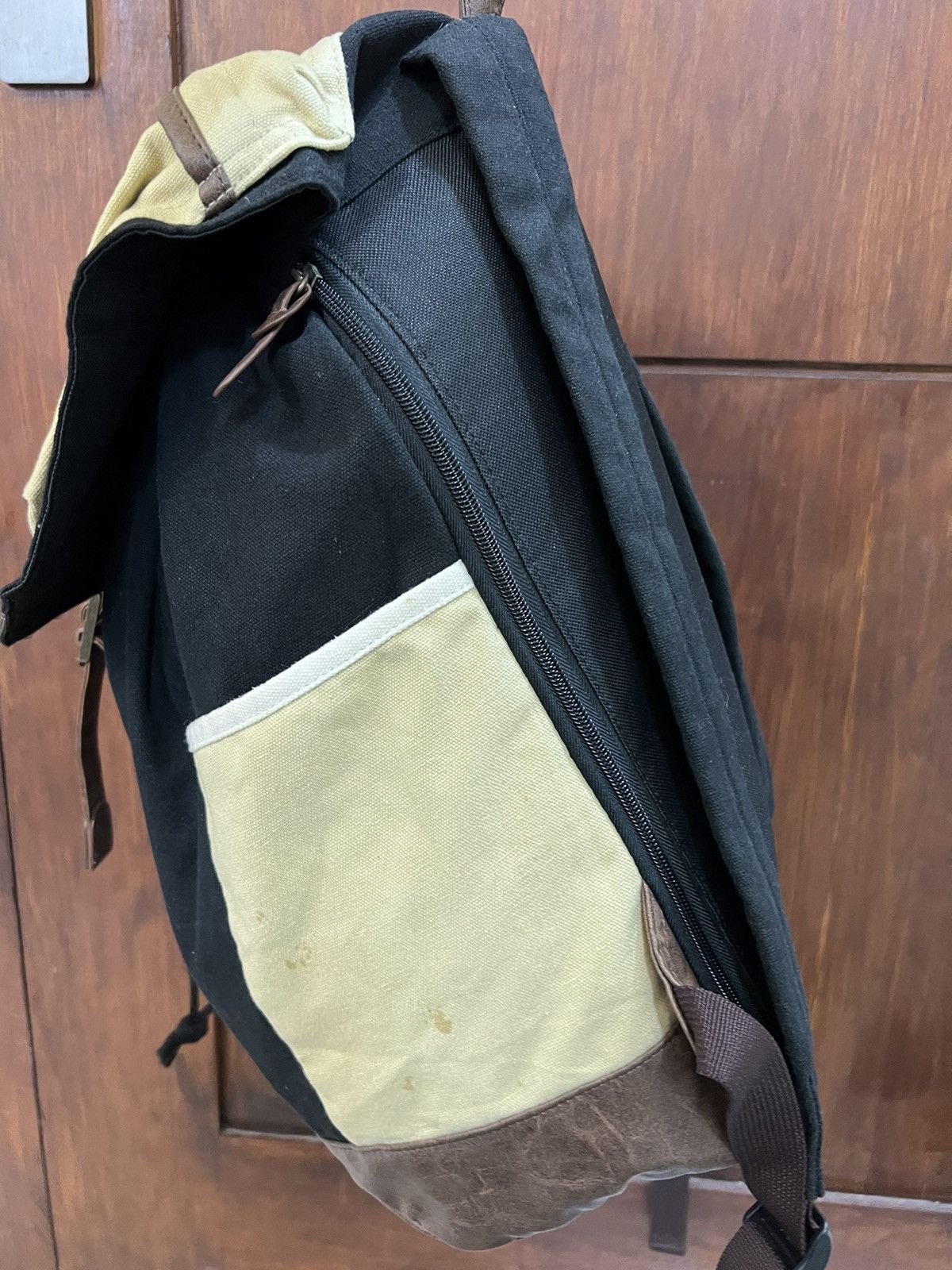 Unknown Backpack Rare Design - 7