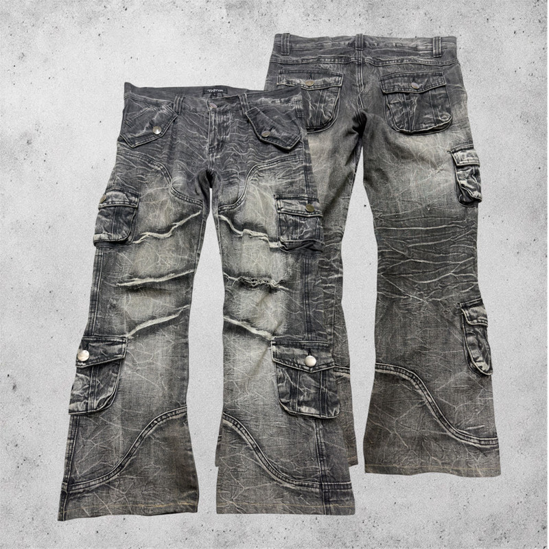 TopIsm Y2K Multipocket Distressed Thunder-Wash Cargo Flare Jeans - 1