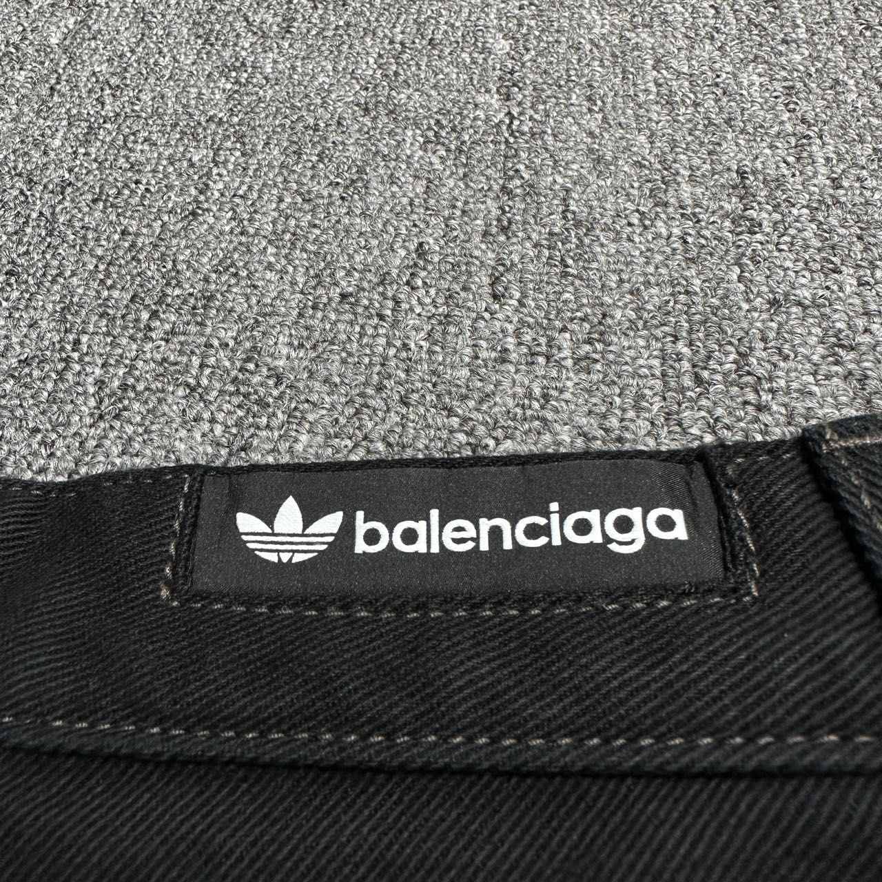 Balenciaga x Adidas distressed denim shorts - 5