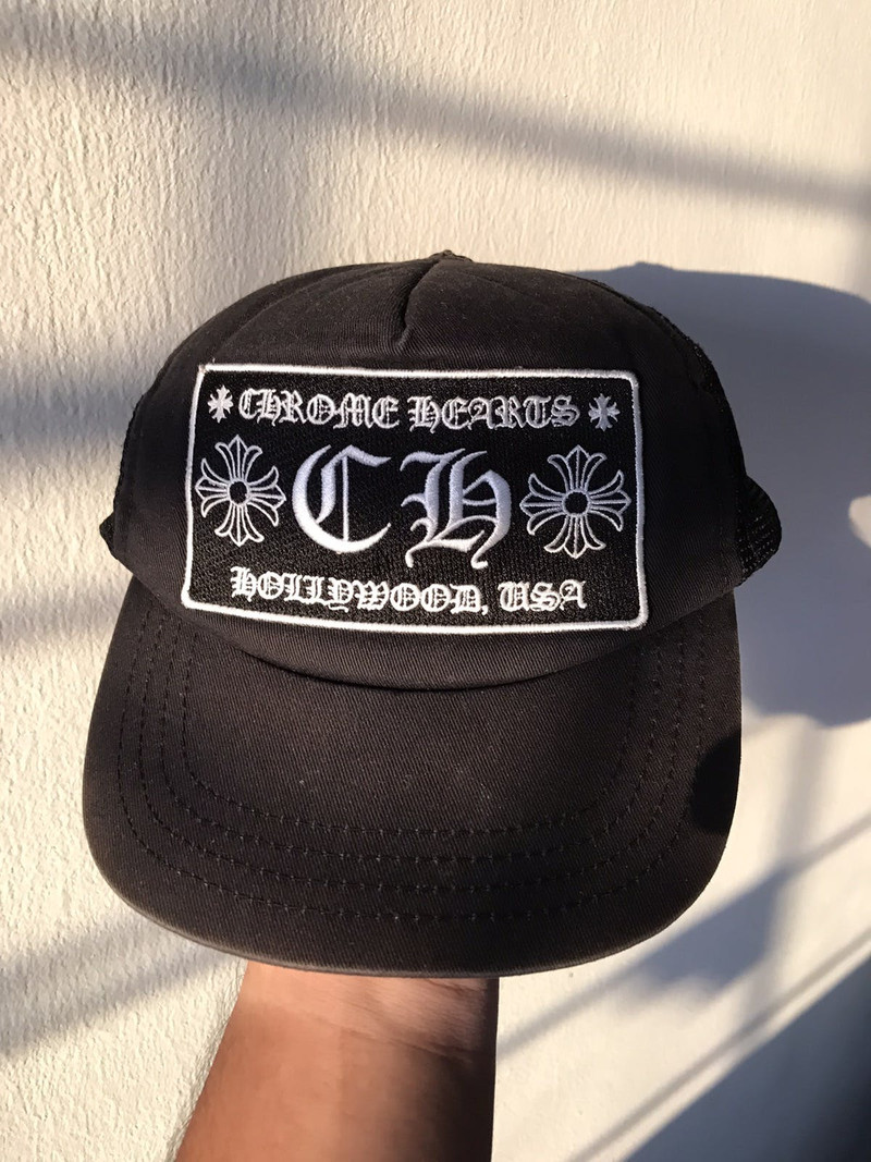 Chrome hearts trucker hat - 1