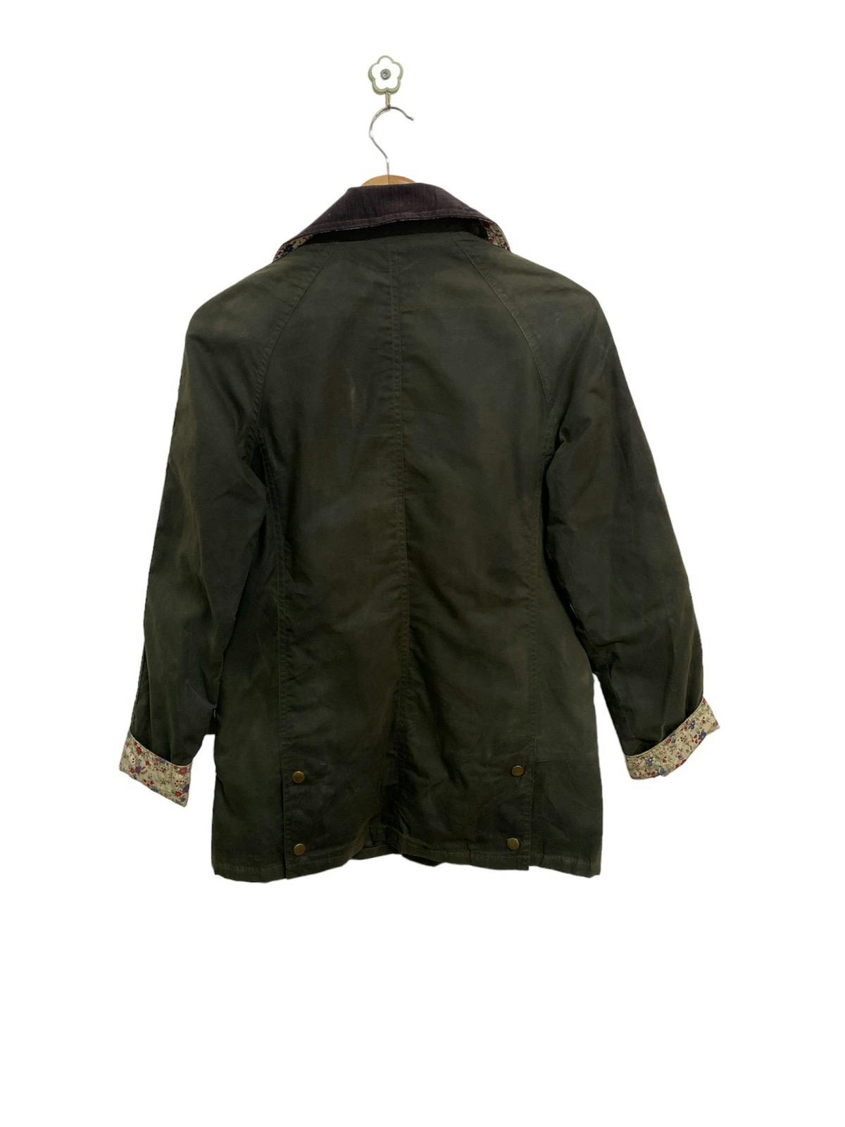 Barbour Flyweight Liberty Beadnell Waxed Jacket - 2