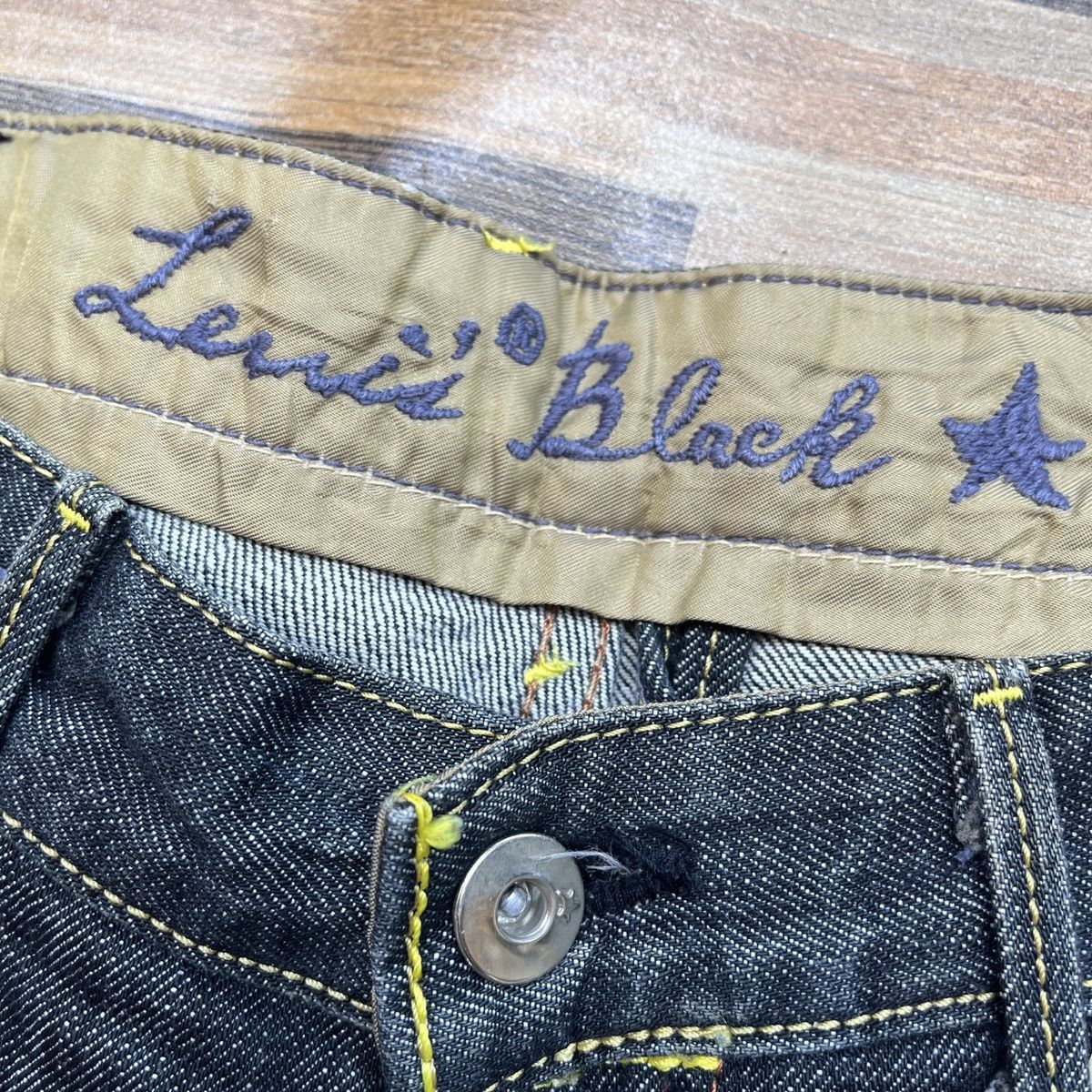 Flares Levi's Black Vintage Made In Japan - 6