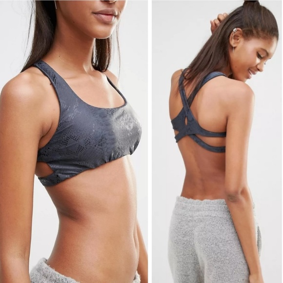 Planet Blue x Blue Life Fit Snakeskin Moto Legging & Sports Bra Set - 4