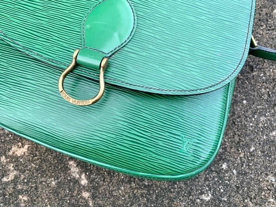 Authentic Louis Vuitton EPI Green Saint Cloud shoulder bag - 5