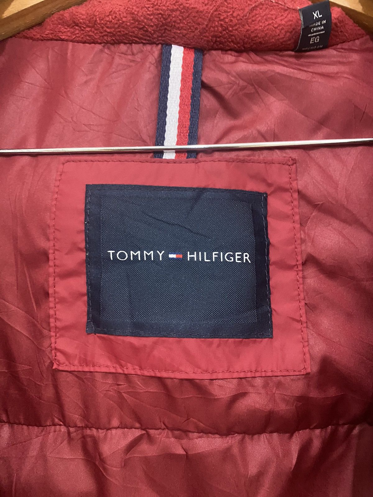 Tommy Hilfiger Iconic Logo Puffer Jacket - 9