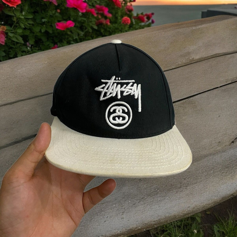 Stussy Snap back Black White Embroidery Logo - 1