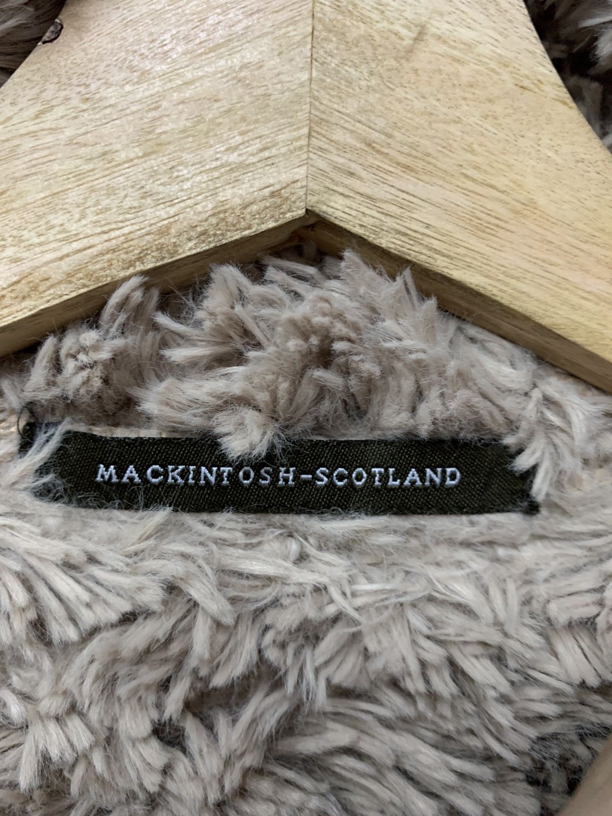 🔥MACKINTOSH SCOTLAND QUILTED FUR LINED LONG JACKETS - 12