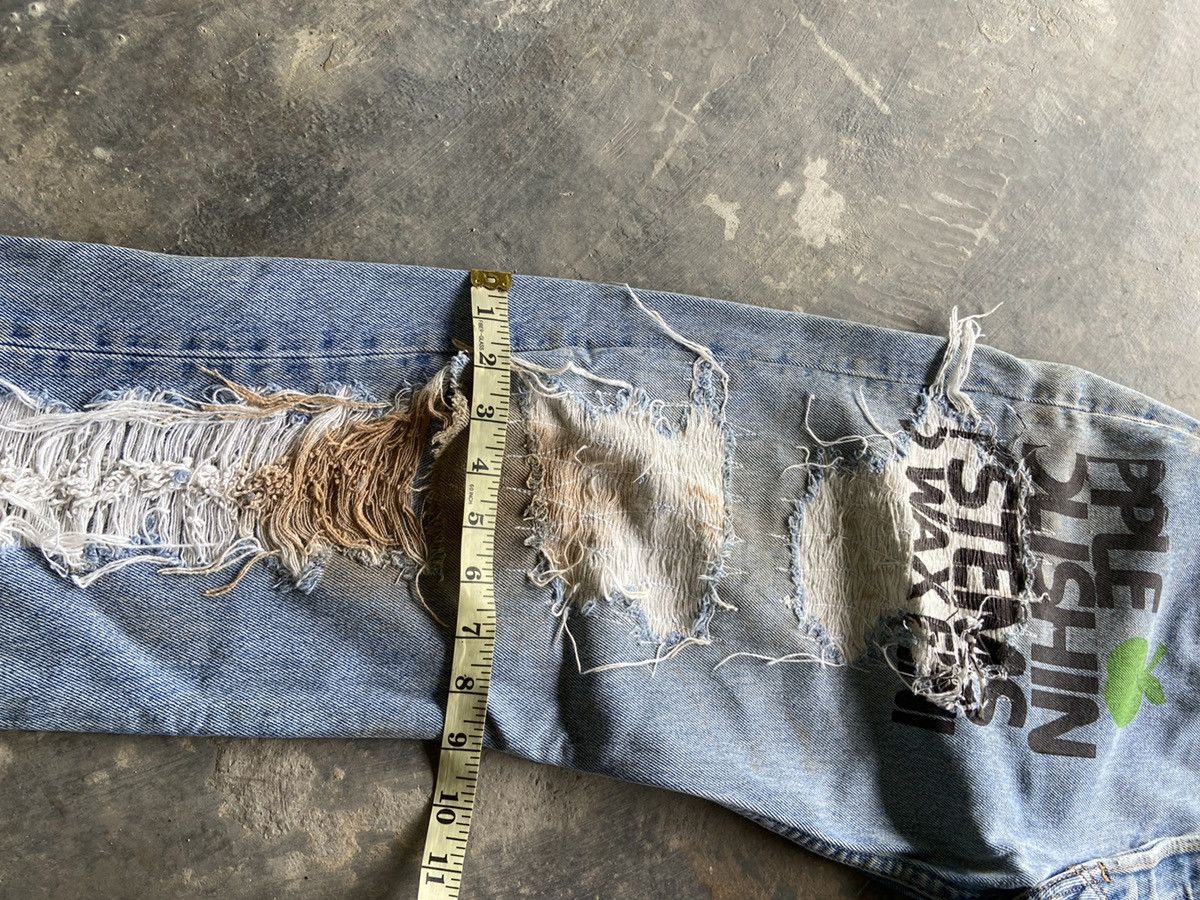 💥Vintage Distressed Levis Sample - 17