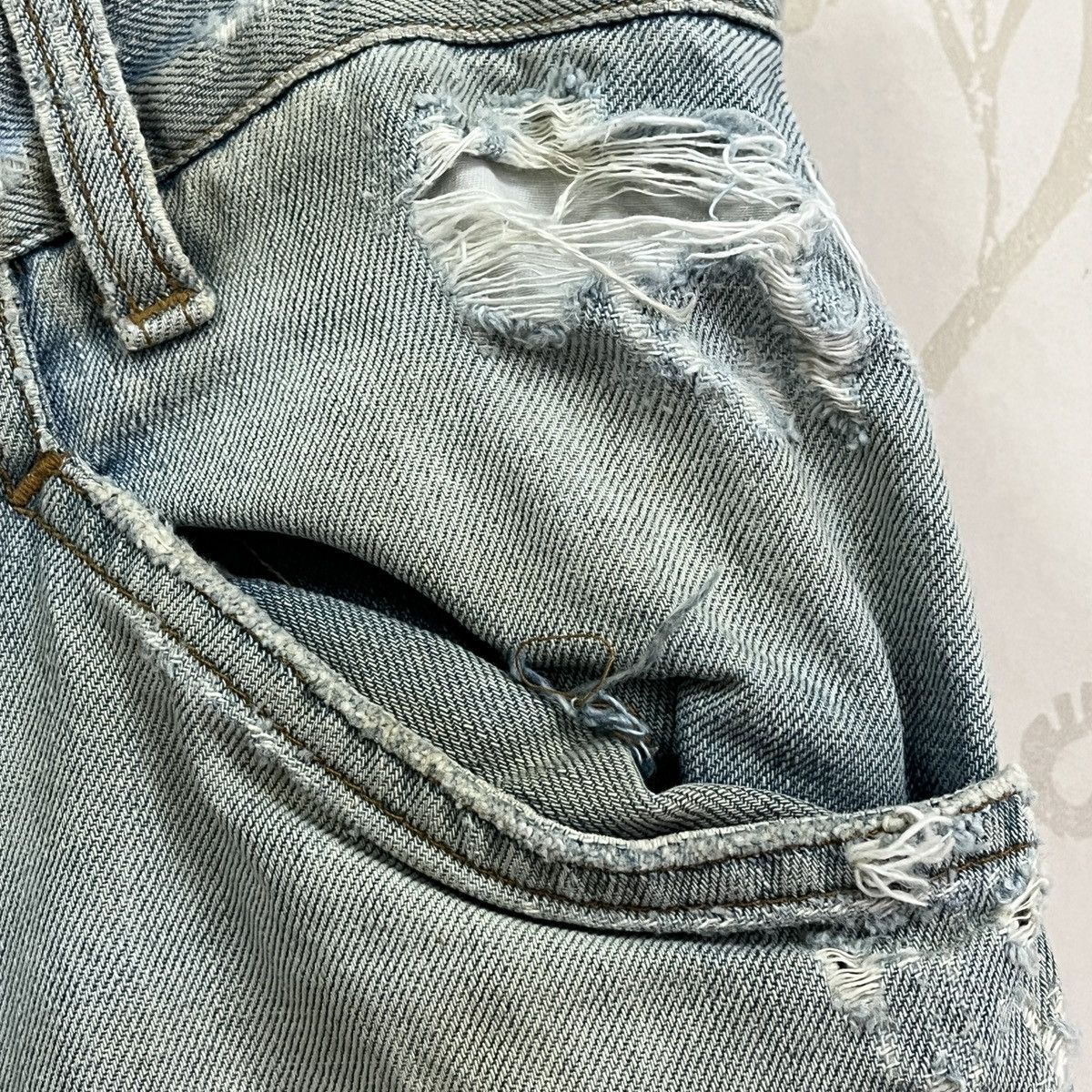 Faded Dolce & Gabbana Distressed Denim Classic 14 - 12