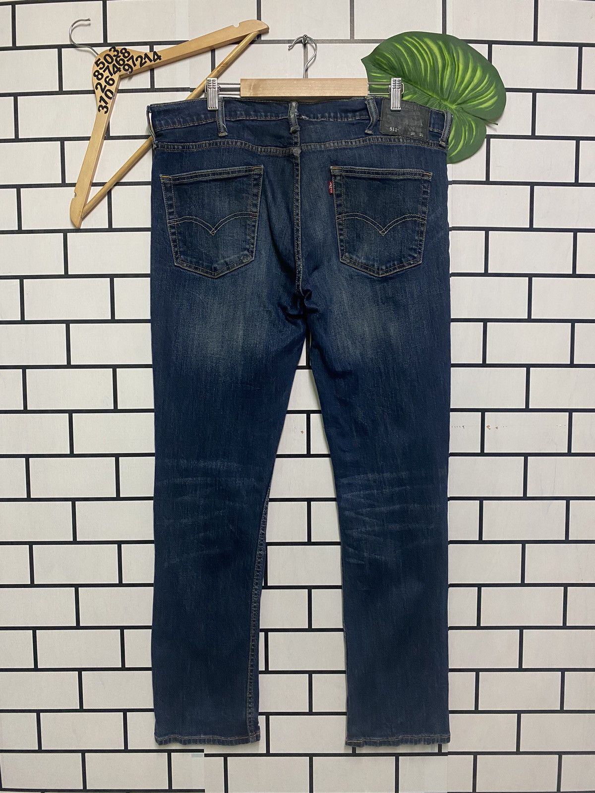 Vintage LEVIS 511 Dark Blue Jeans -L28 - 2