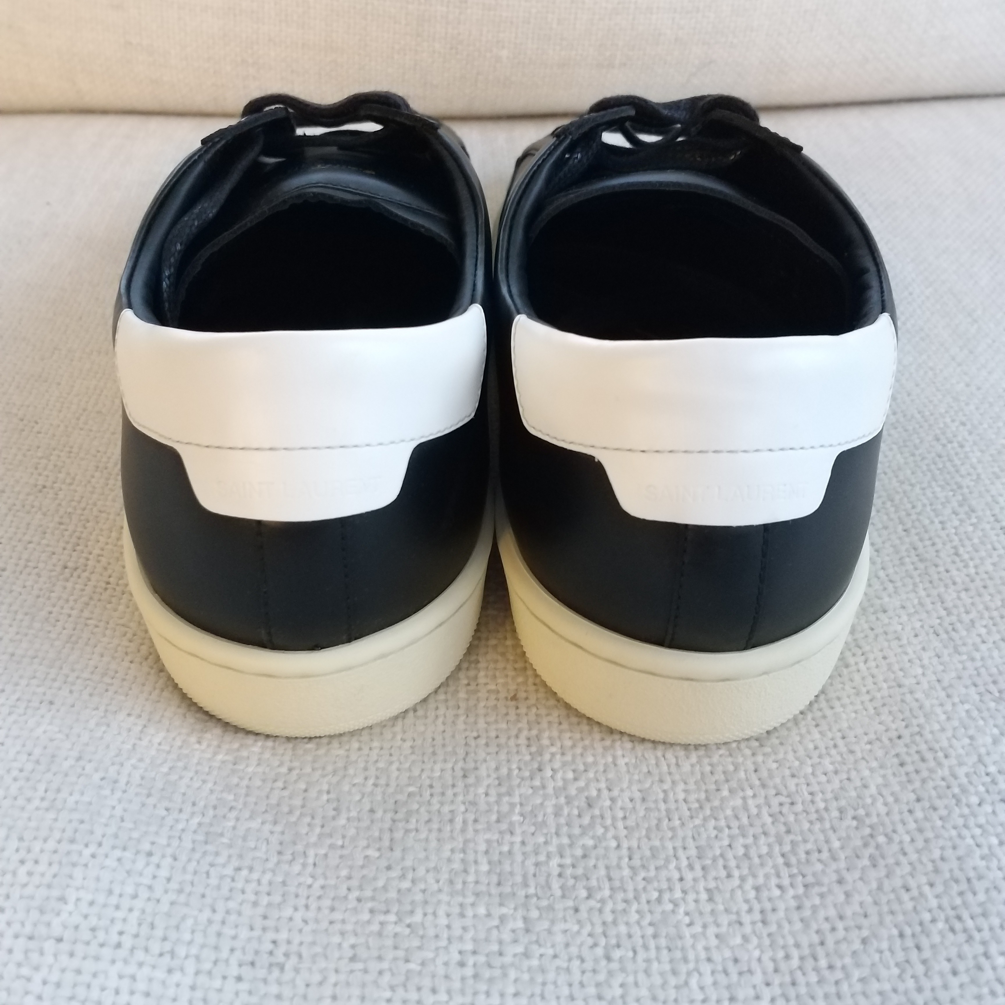 Court Classic Low Black & White Leather Sneakers - 2