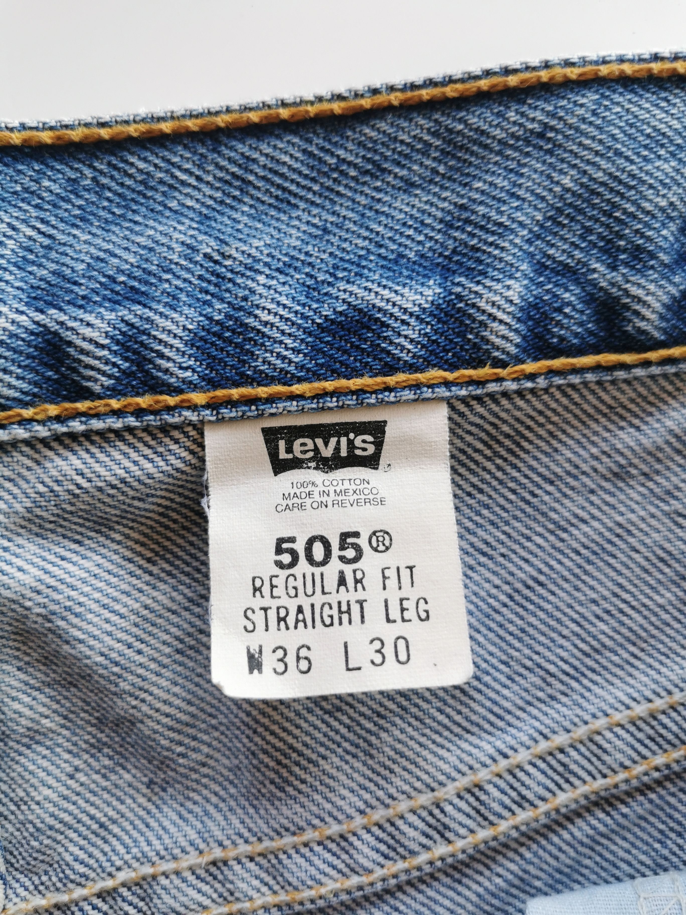 90s Vintage Levis Lot 505 Regular Fit Straight Leg Jeans - 7