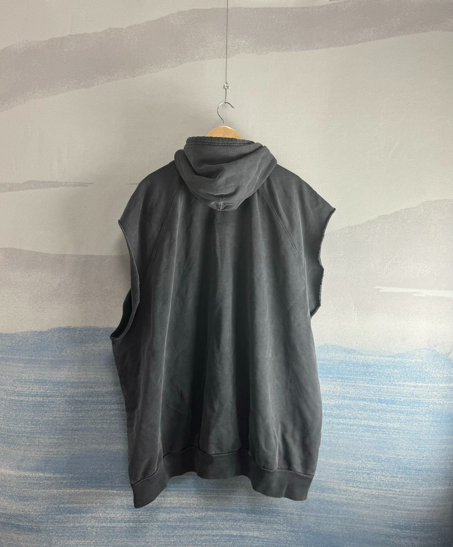 Balenciaga Black and Grey 3B Embroidered Sleeveless Hoodie - 2