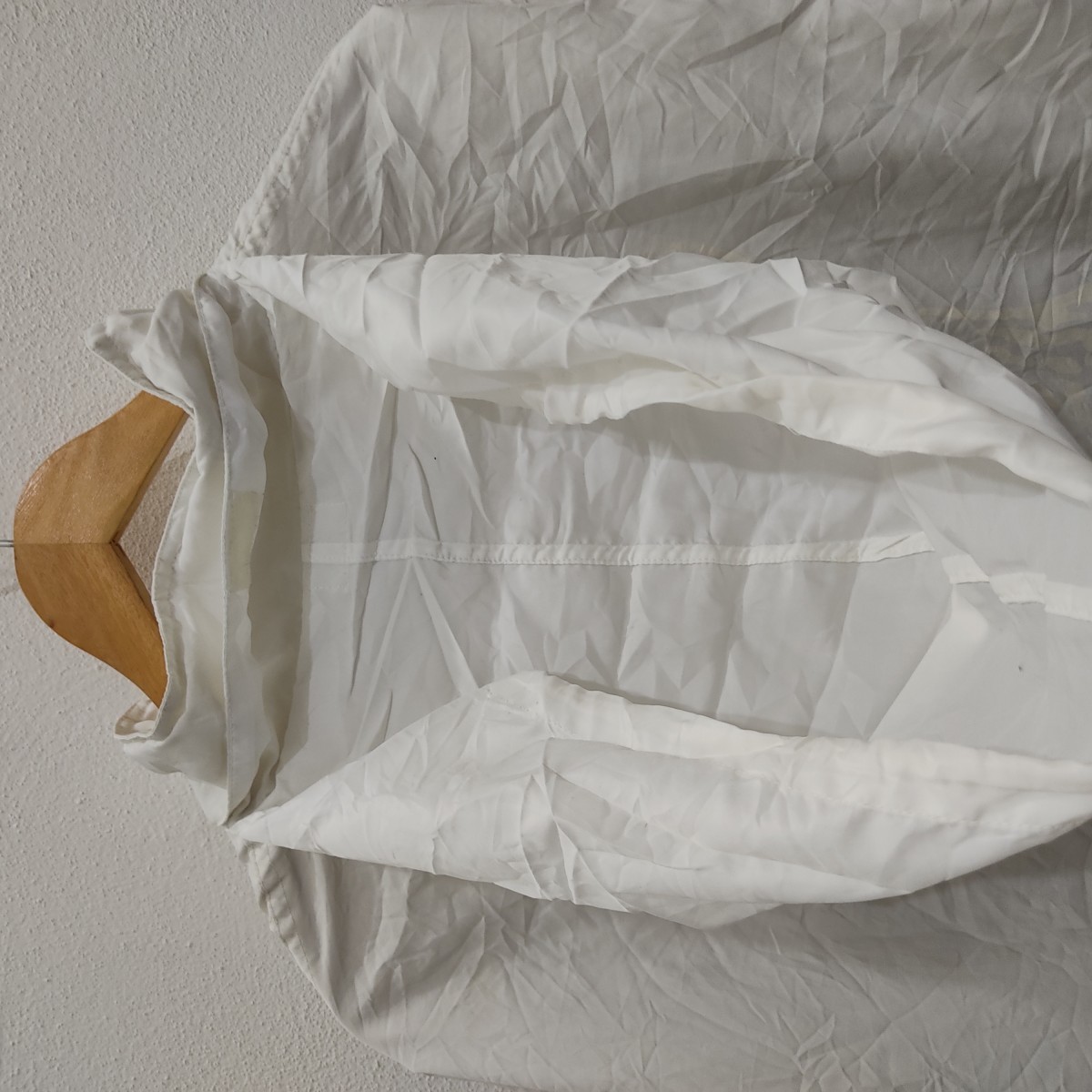 Playboy - Bunny White Windbreaker Hoodie Jacket - 5