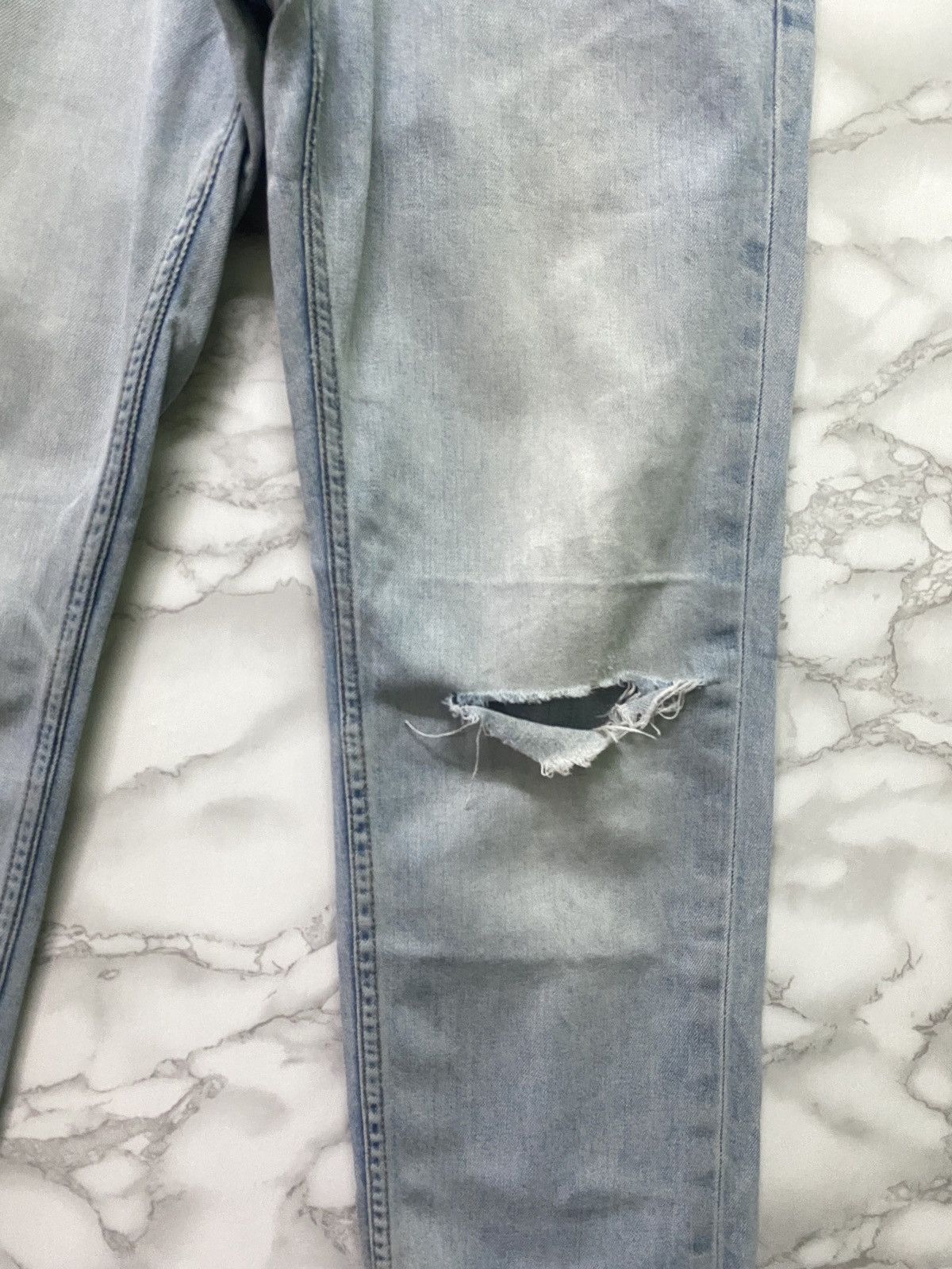 Vintage LEVIS 511 Light Wash Jeans - L8 - 5