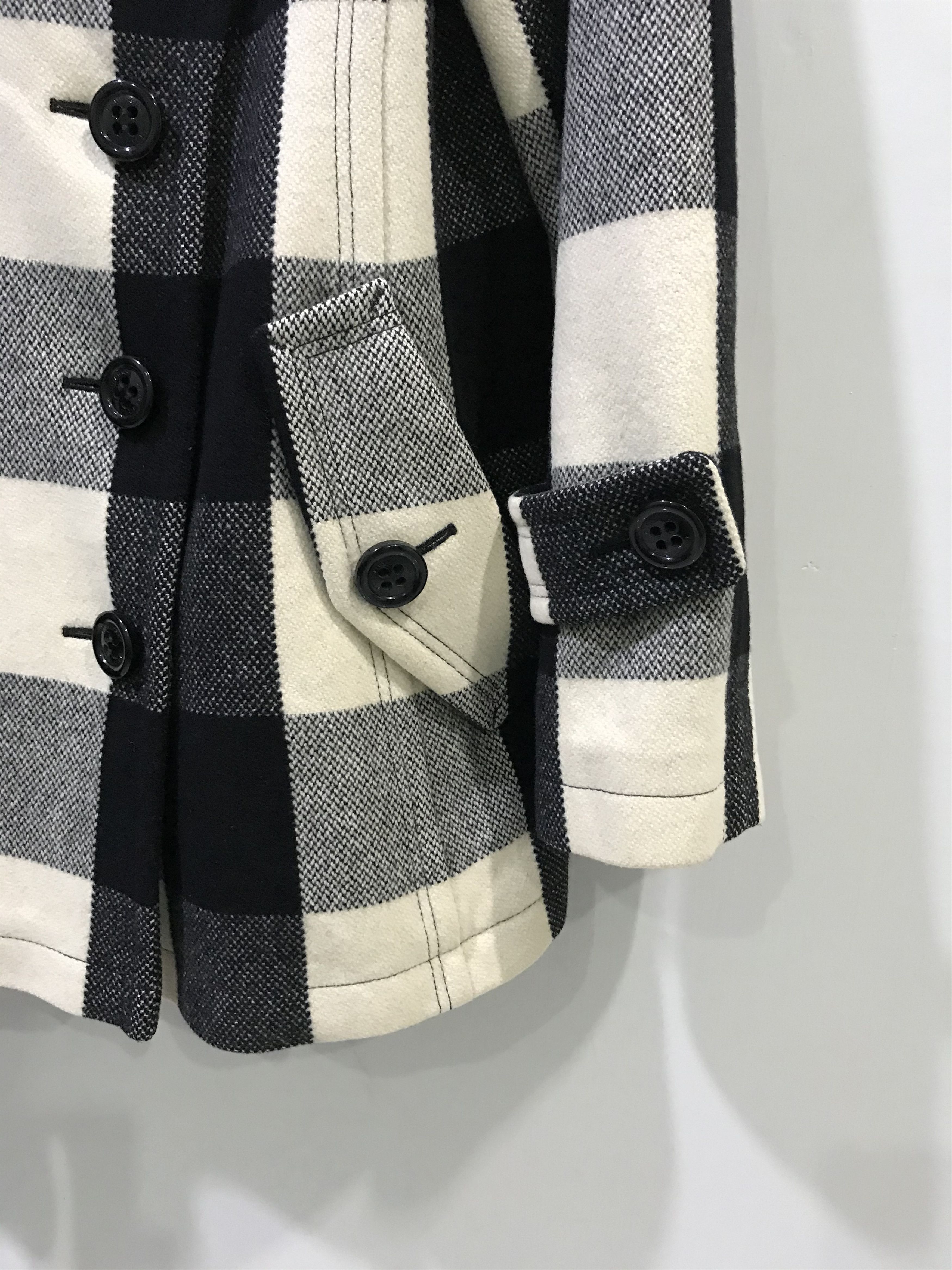 2-OC4- WOMEN! BURBERRY BLUE LABEL Plaid Peacot - 4