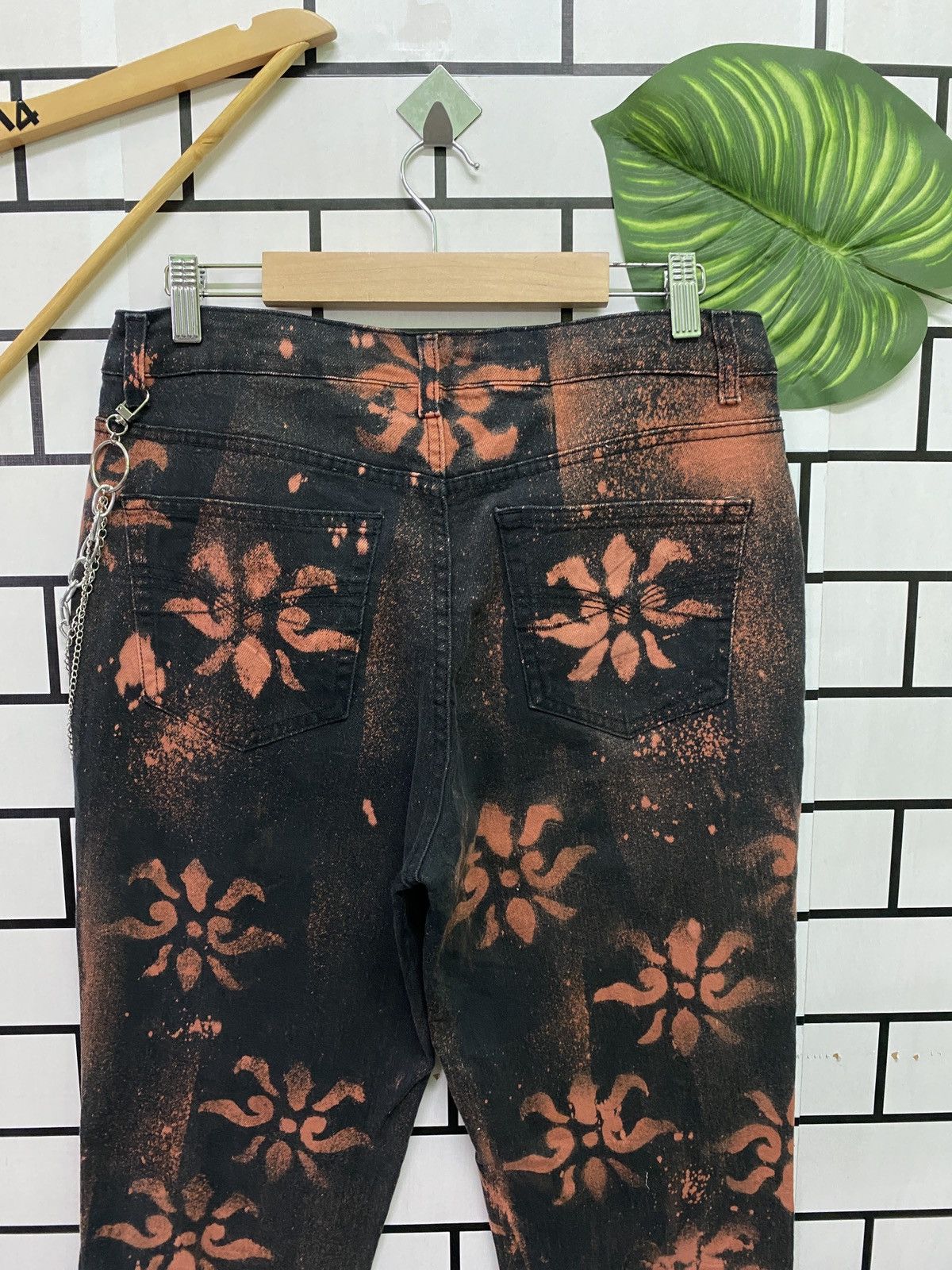 FADED GLORY ACID WASH JEANS - 9