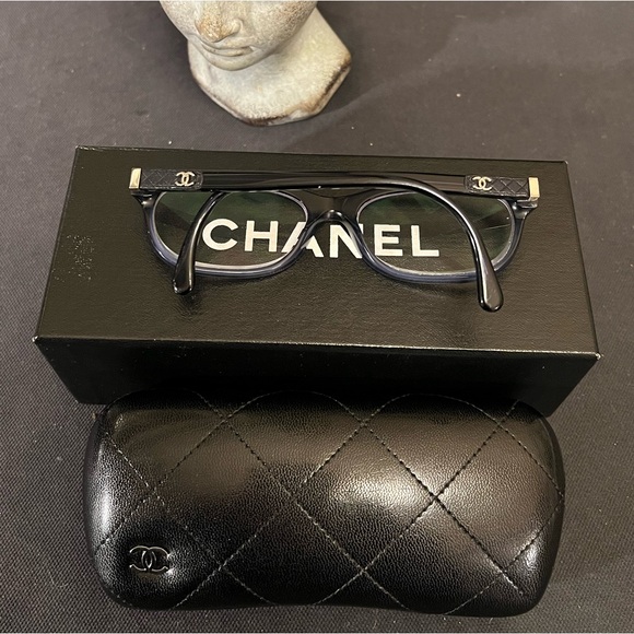 Chanel Navy Blue Silver Logo 3236-Q c.1390 53mm Frames Glasses Italy Leather EUC - 3