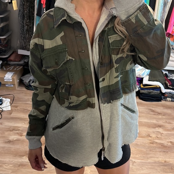 Vintage Havana Camo Layered Sweatshirt Jacket - 12