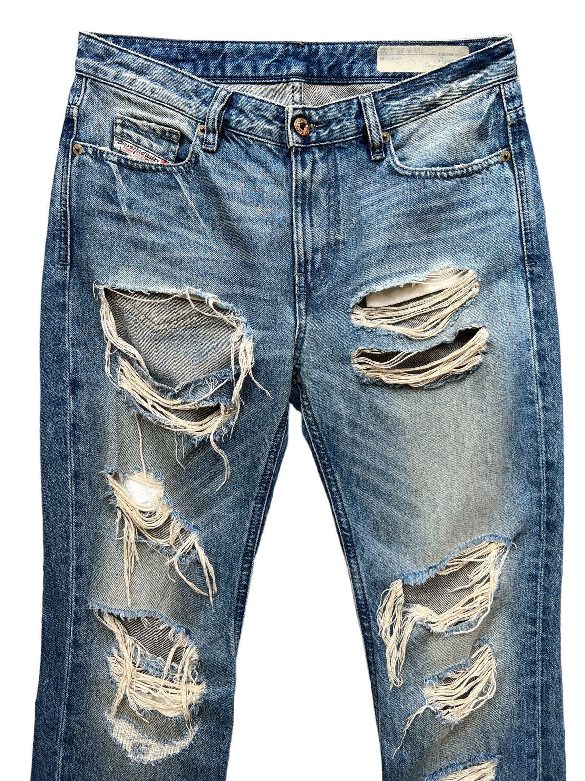 💥Rare💥 Diesel Distressed Ripped Thrashed Denim Jeans 31x31.5 - 4