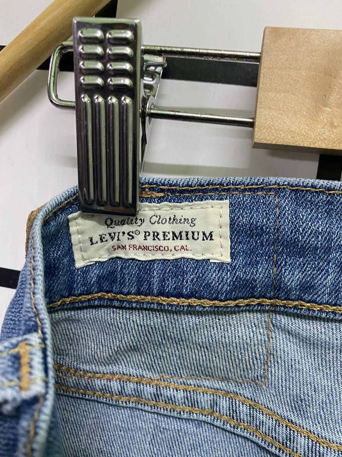 Vintage Levi's Premium 511 Stretchable Jeans -L57 - 16