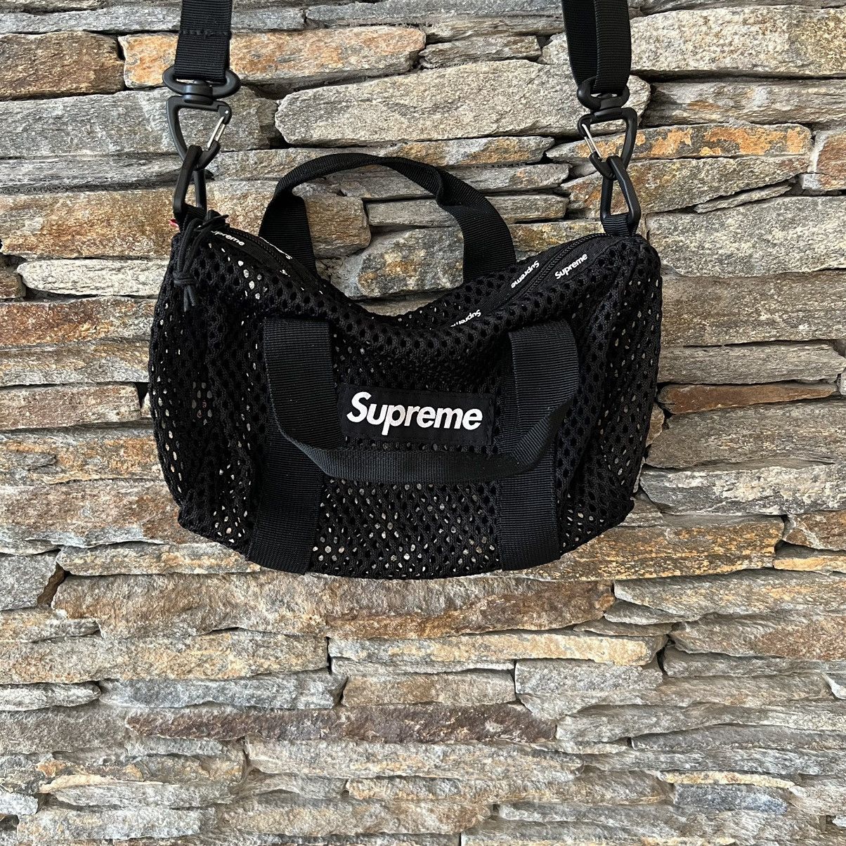 MESH MINI DUFFLE BAG - 10