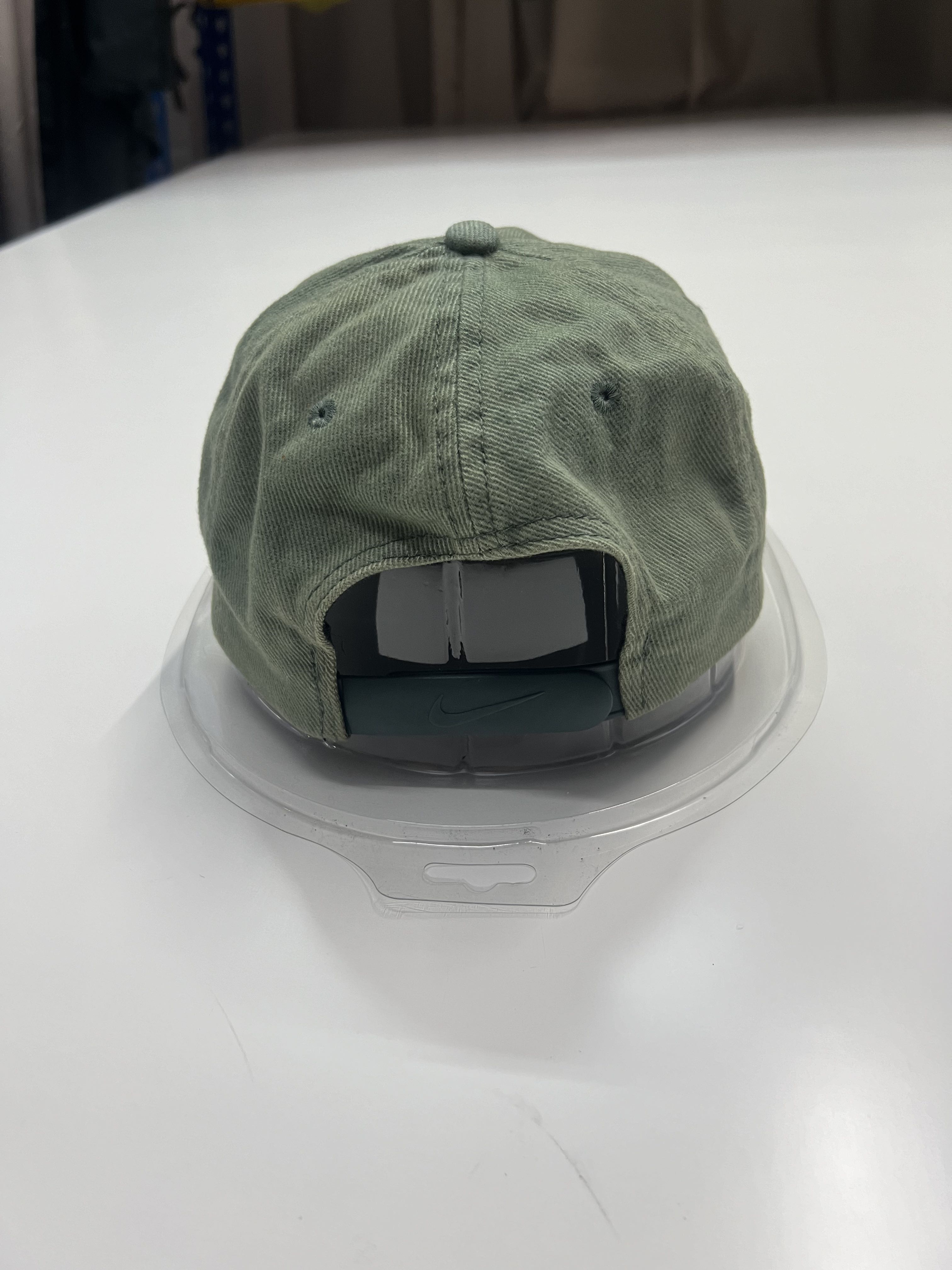 Vintage Nike Swoosh Hats - 4