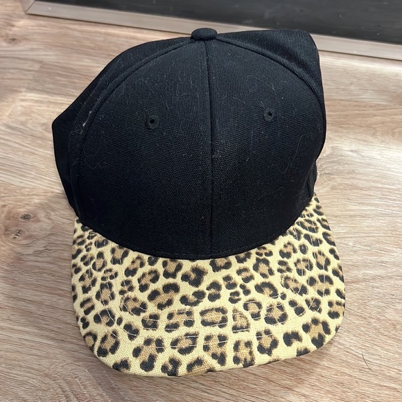 H&M Black + Leopard Print SnapBack Hat - 1