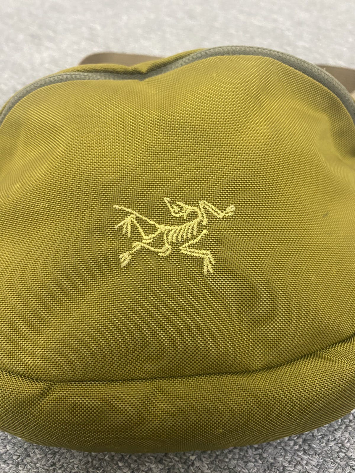 Authentic Arc’teryx Green Army Crossbody Sling Bag - 20