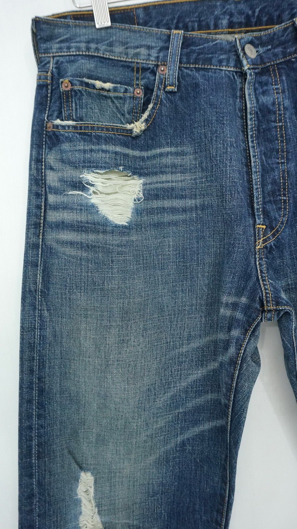 Levi's 501 90s Vintage Japan Distressed Jeans LF15 - 3