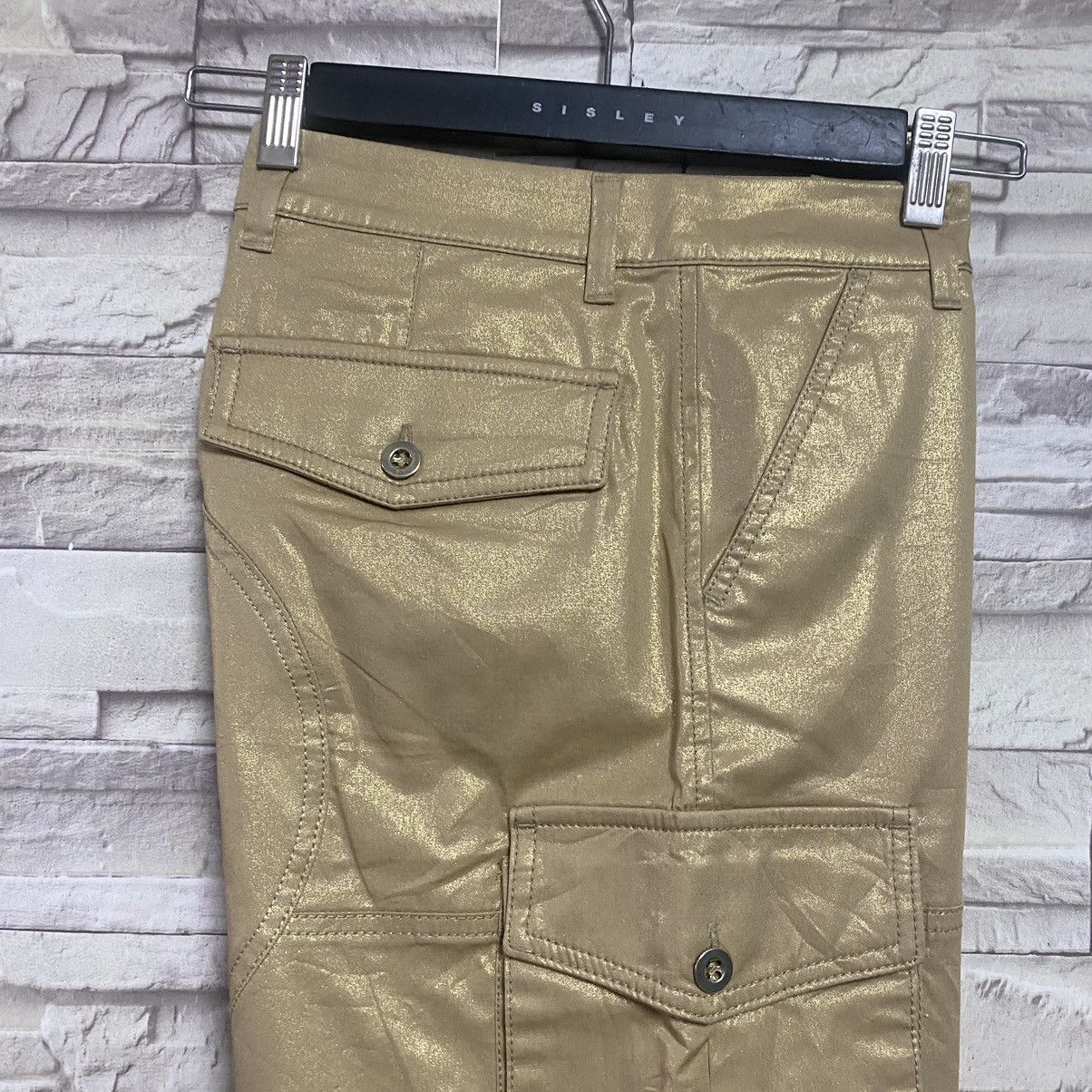 Dolce & Gabbana Cargo Pants Shorts Gold - 17