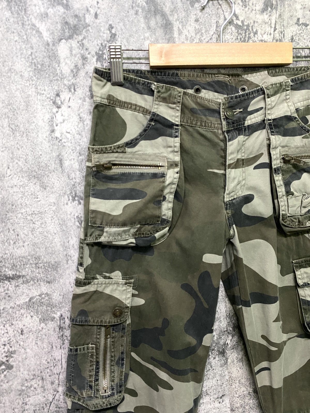 Military - Japan Camo Tactical Multipocket Low Rise FLARE Pants - 4