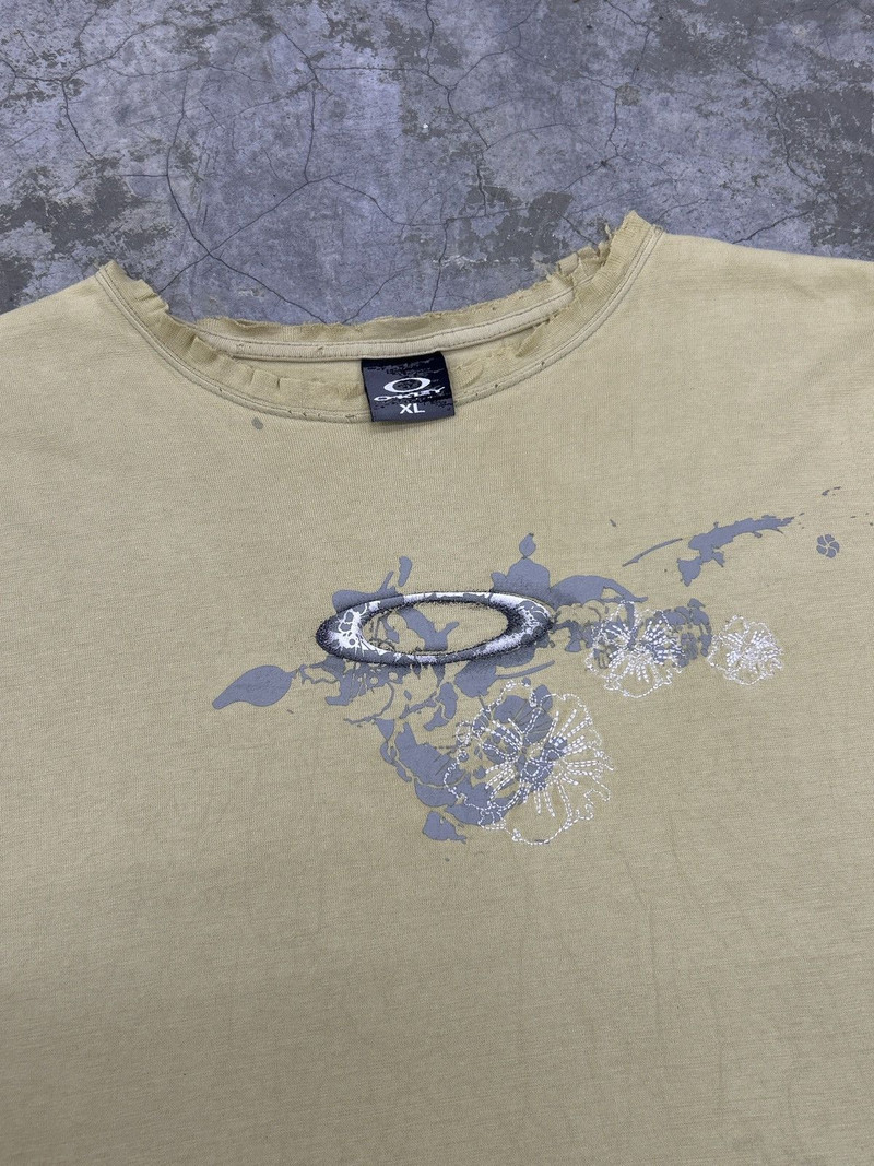 Oakley 2000 Distress Center Logo Longsleeve Tee - 1