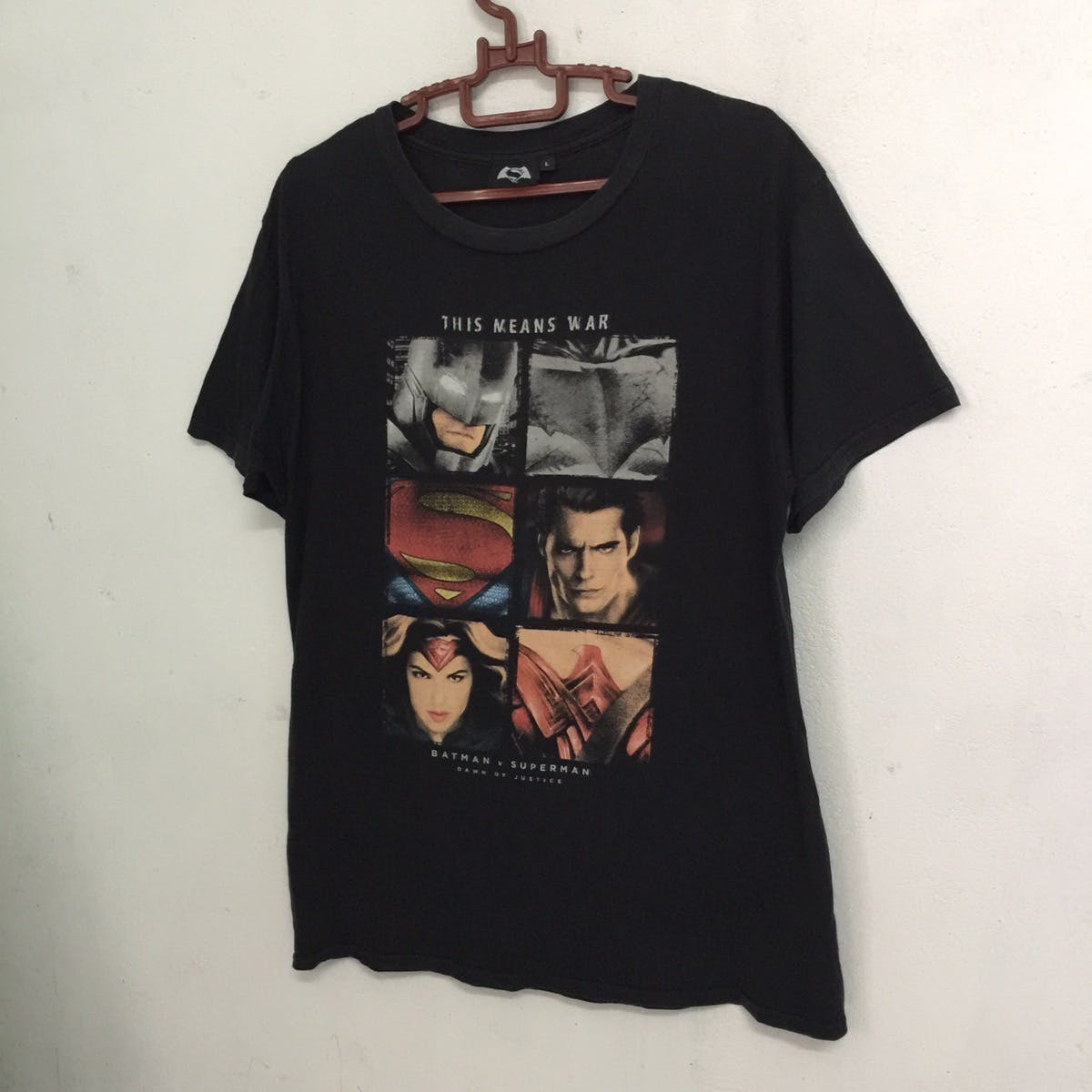 Movie - Batman vs superman tshirt - 2