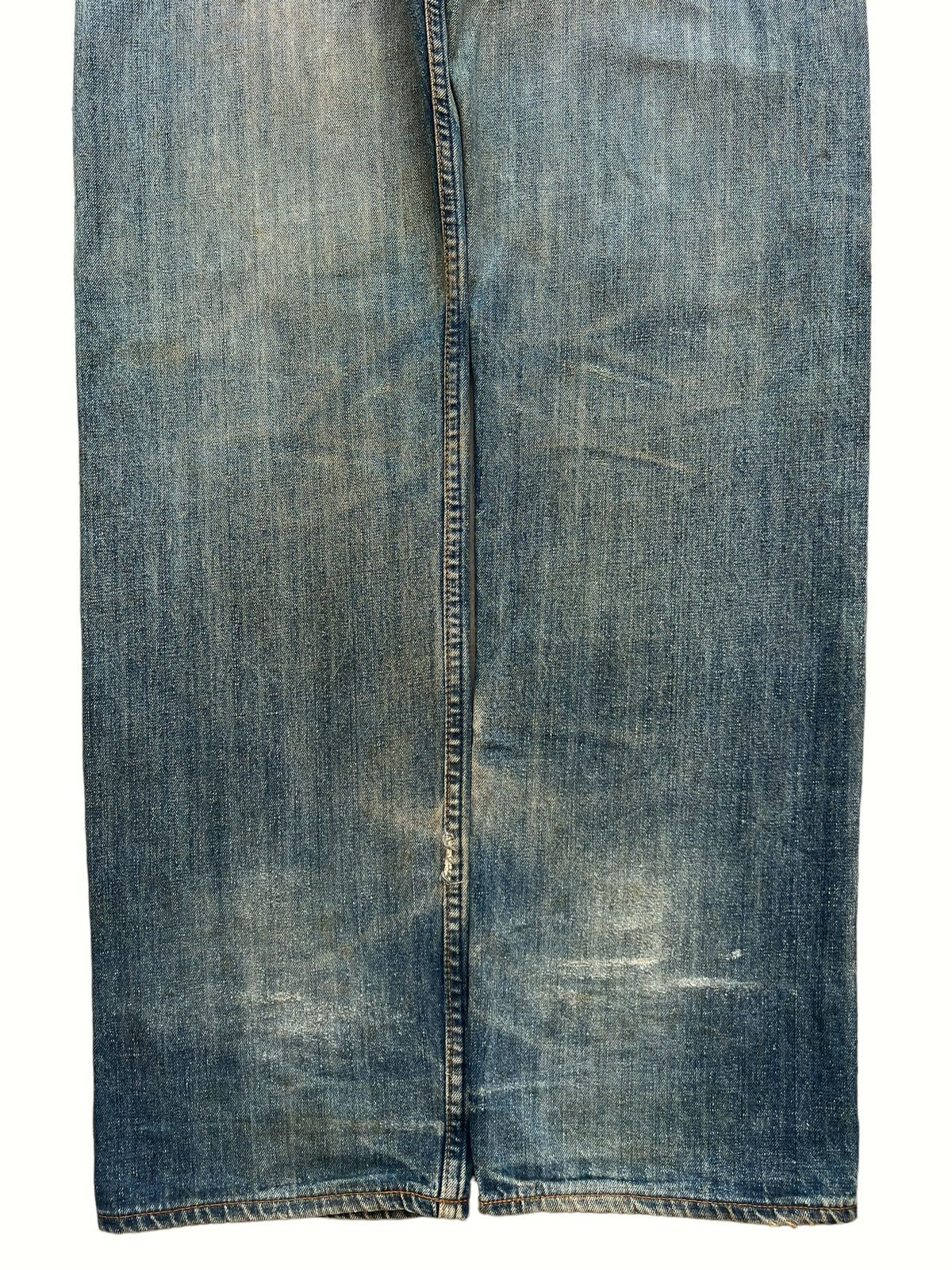 Vintage 90s Levis Distressed Mudwash Patch Denim Jeans 30x35 - 6