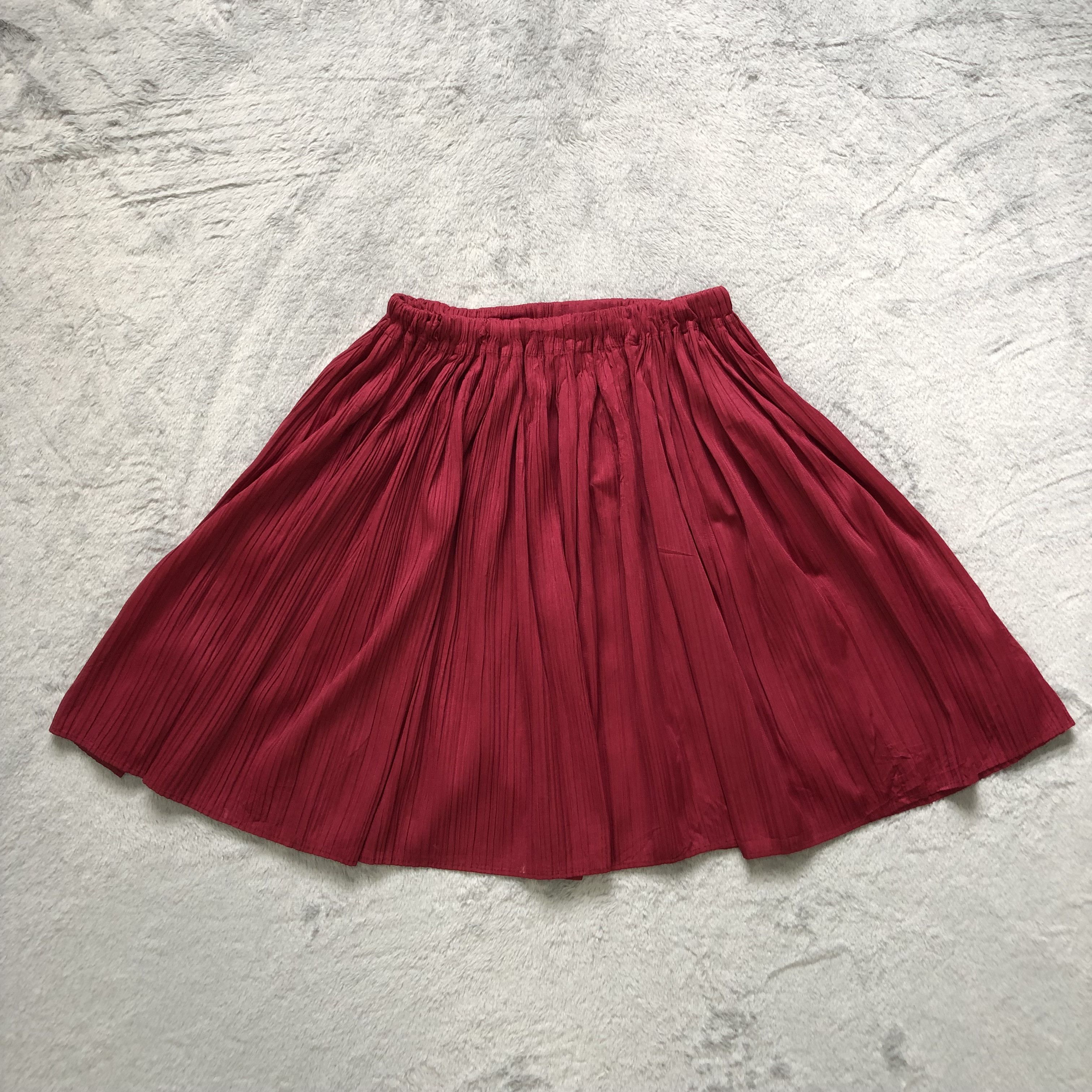 ISSEY MIYAKE ARCHIVES🔥 ISSEY MIYAKE PLEATS MINI SKIRT #6736-84